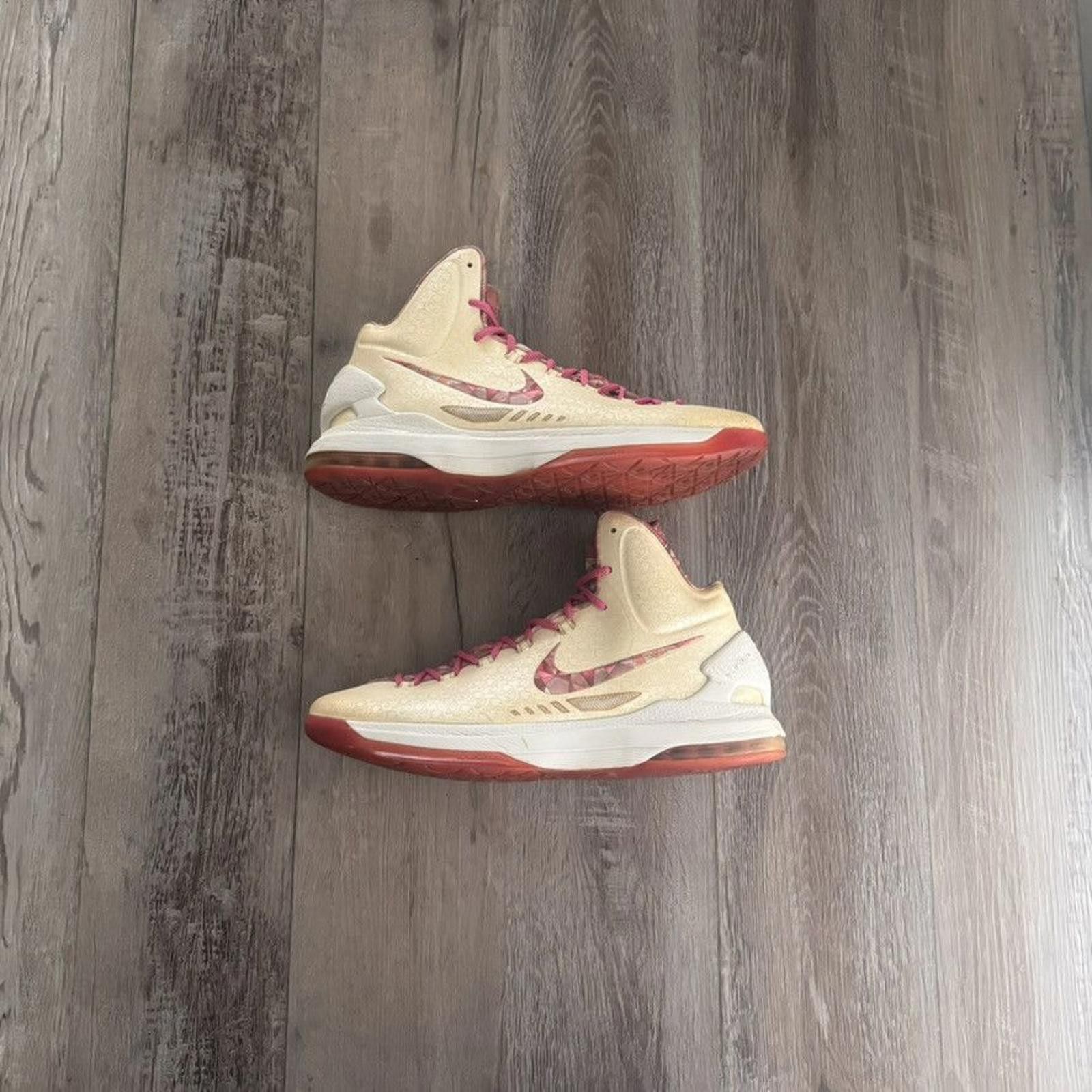 Nike NIKE • KD 5 "Aunt Pearl" (13M) Size US 13 / EU 46 - 1 Thumbnail