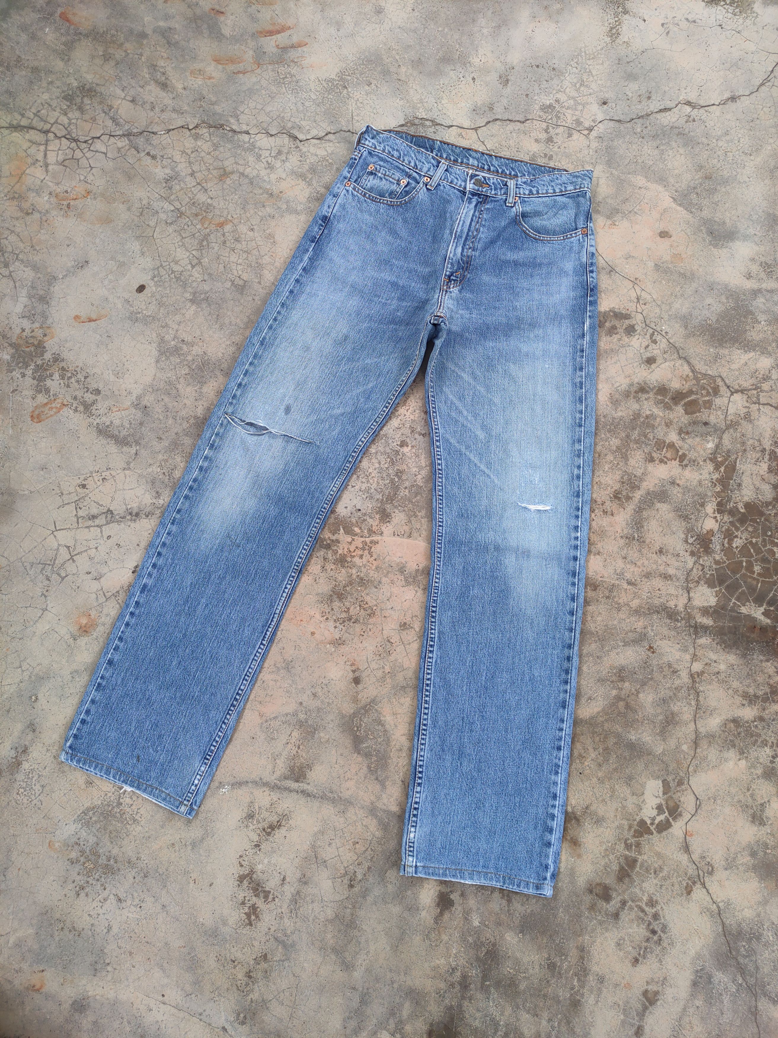 Levi's Vintage Clothing W32 VINTAGE LEVI'S 519 90' FADED DISTRESSED JEANS PANTS Size US 32 / EU 48 - 2 Thumbnail