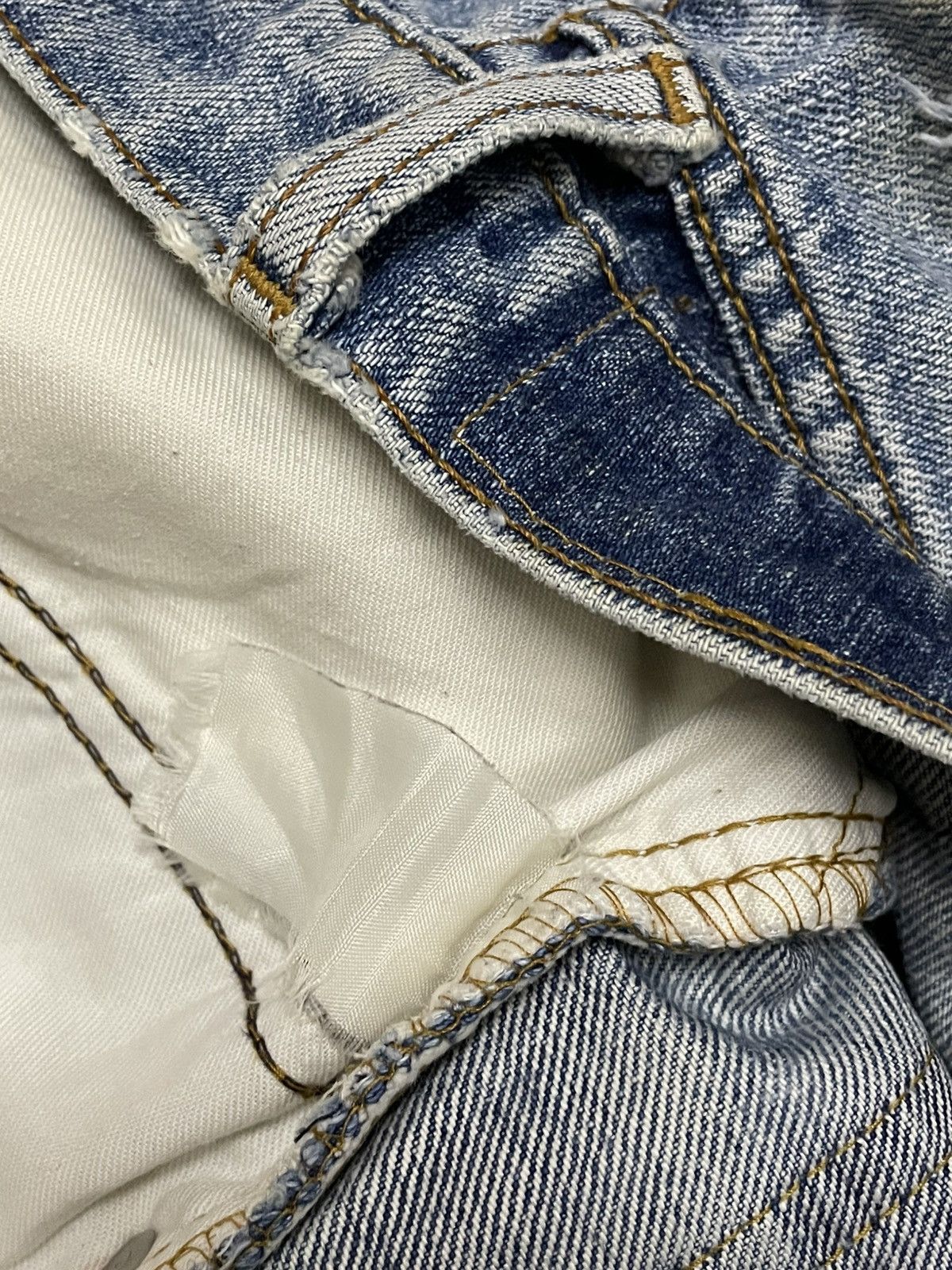 Levi's Vintage Clothing VINTAGE 501 LEVIS USA DESIGNER 90S OG SPLASH RIPPED DENIM Size US 29 - 17 Thumbnail