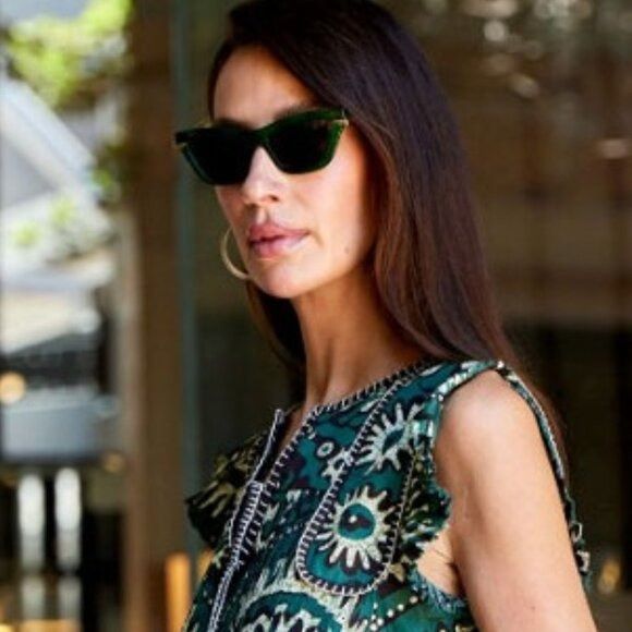 Bottega Veneta Bottega Veneta BV1241S 003 Sunglasses Green/Gold Cat Eye Size ONE SIZE - 6 Thumbnail