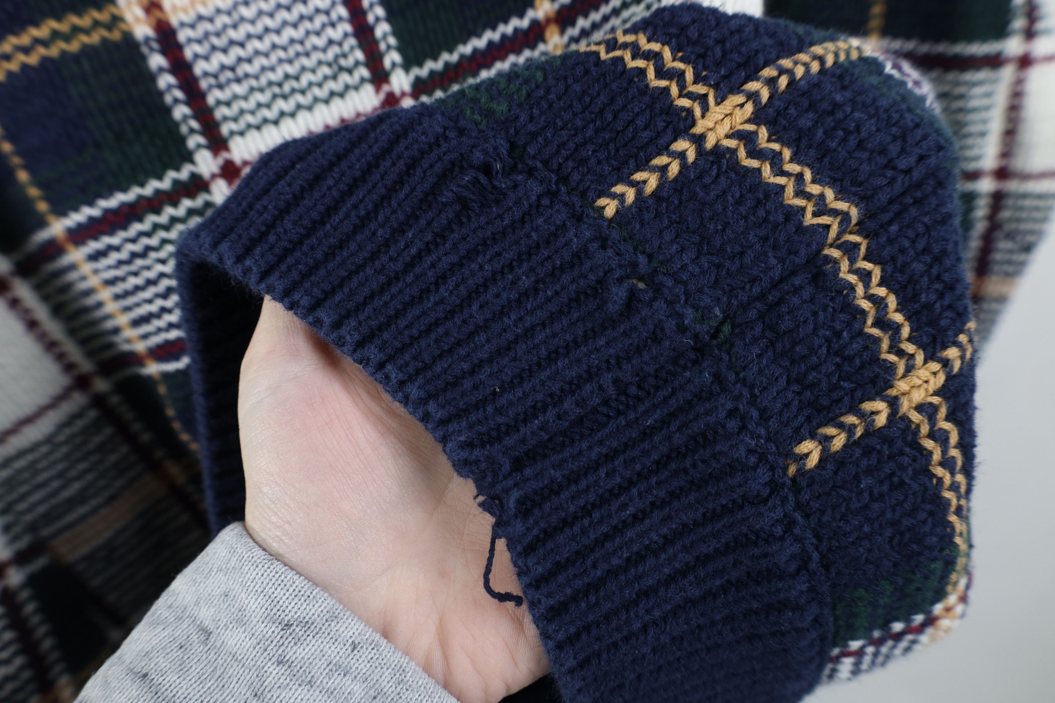 Vintage Vintage 90s Streetwear Cotton Knit Crewneck Sweater Plaid Size US L / EU 52-54 / 3 - 5 Thumbnail