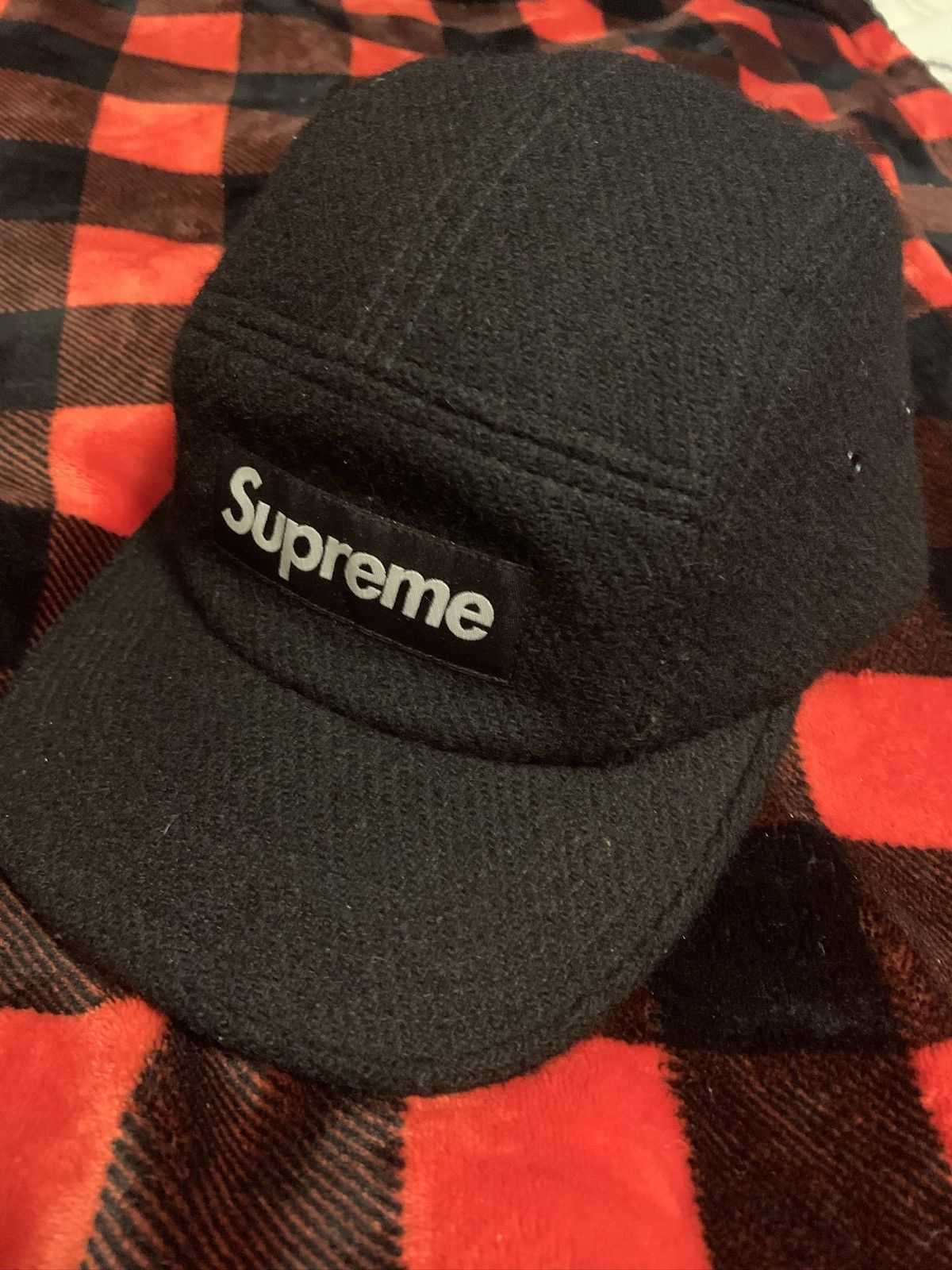 Supreme Vintage Supreme Harris Tweed Hat Size ONE SIZE - 1 Thumbnail
