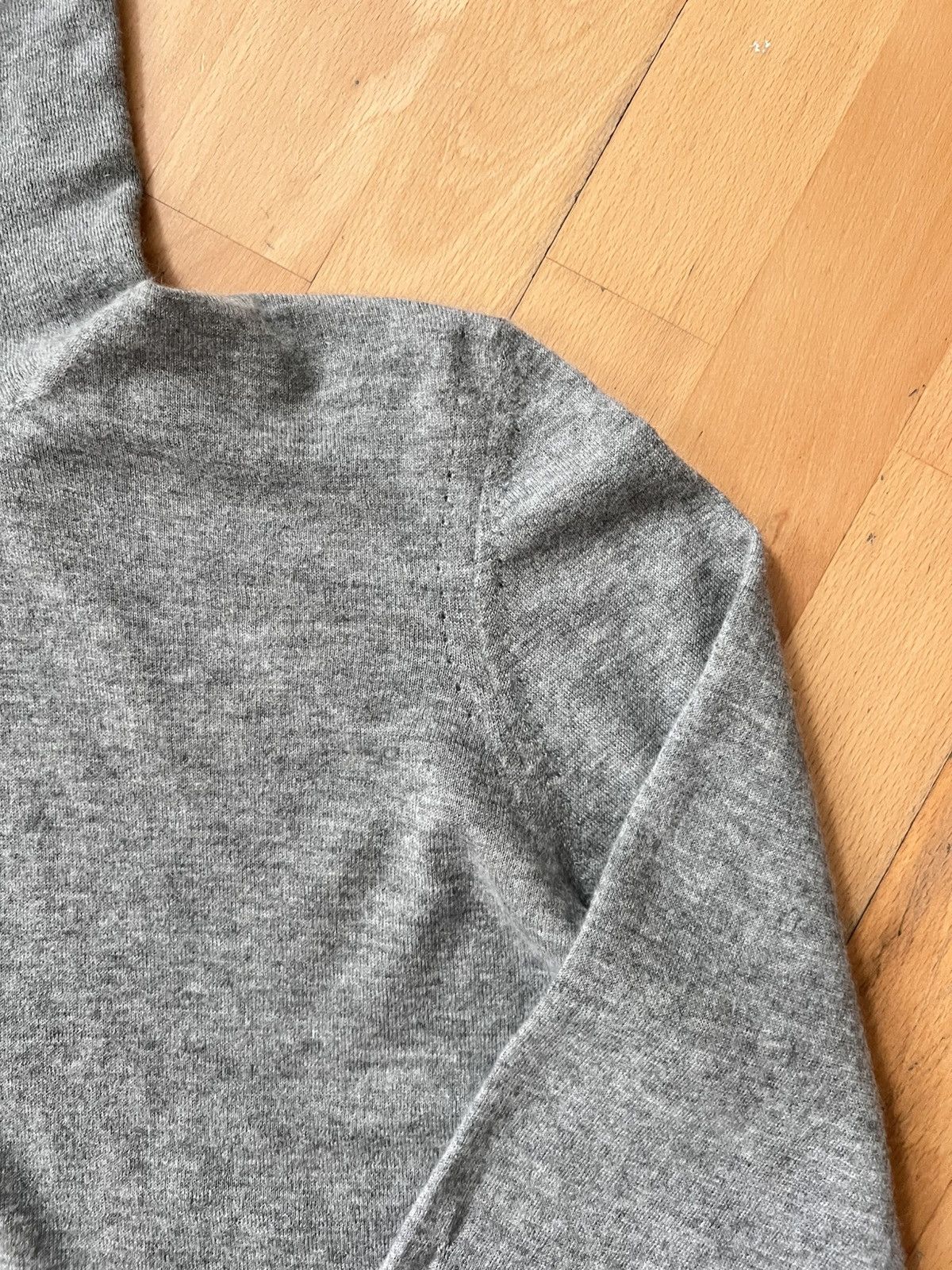 Loro Piana Loro Piana turtle neck sweater cashmere Size US L / EU 52-54 / 3 - 3 Thumbnail