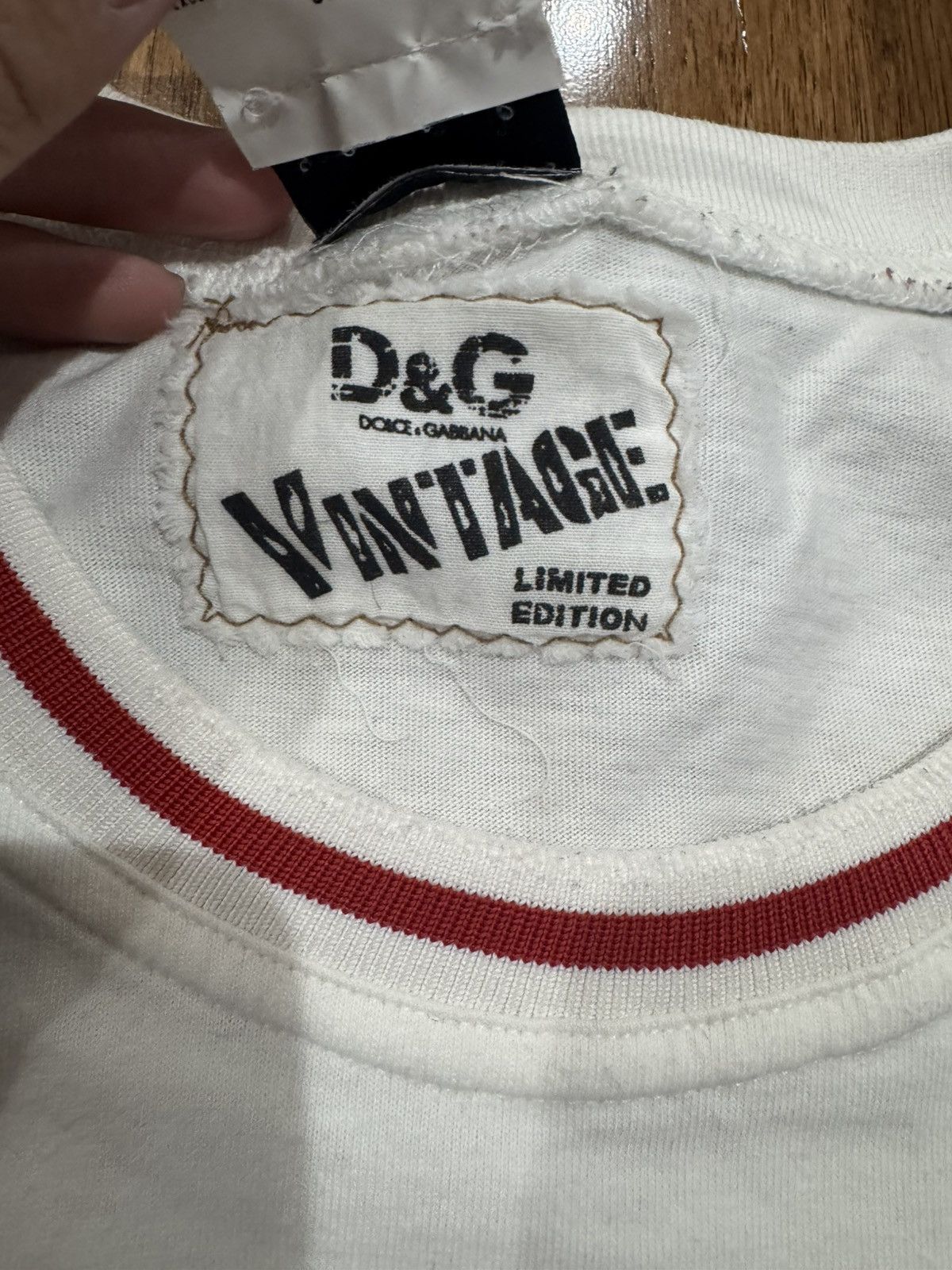 Dolce & Gabbana Vintage dolce & gabbana Superman tshirt Size US S / EU 44-46 / 1 - 5 Thumbnail