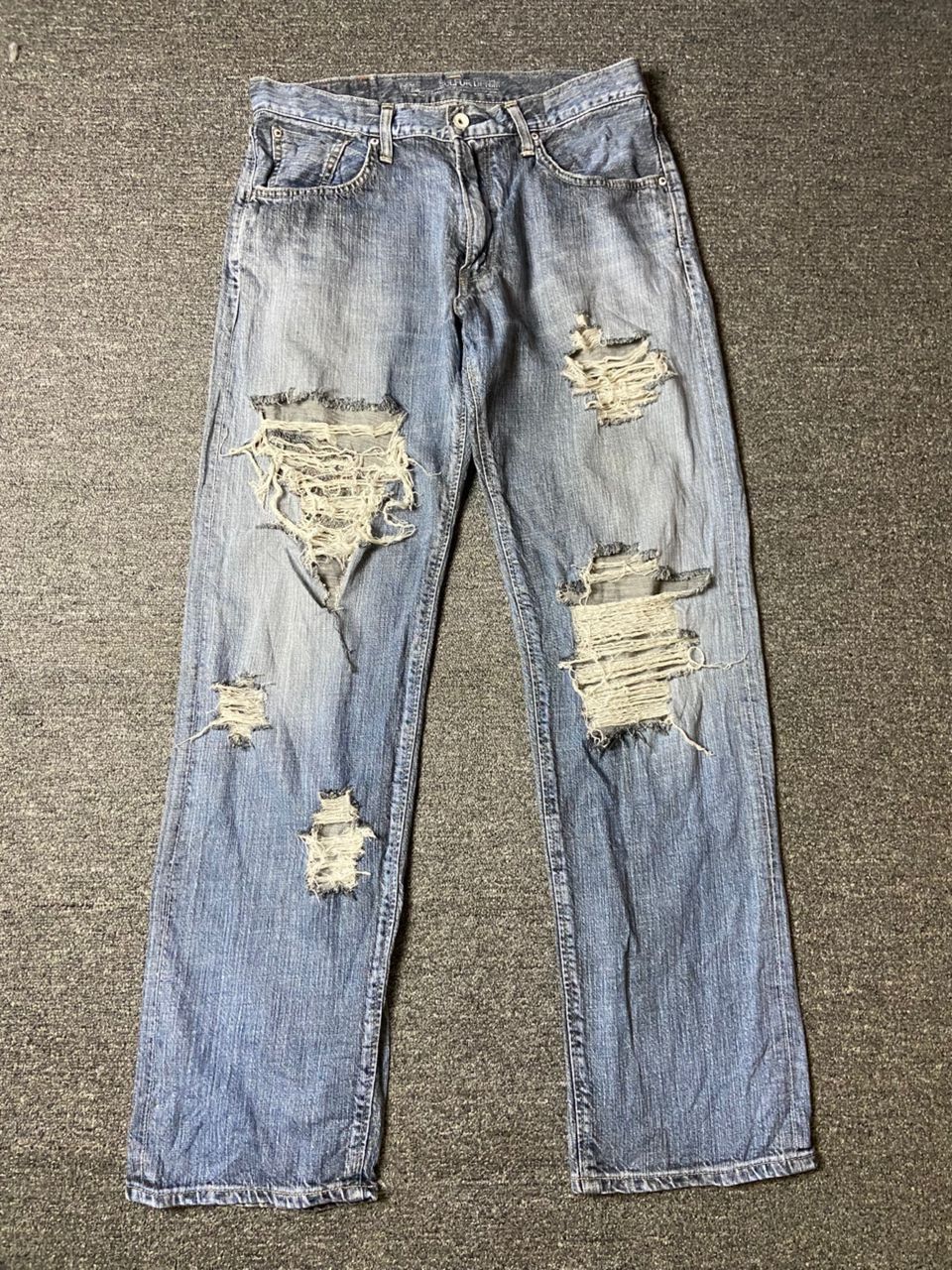 Edwin × Vintage Vintage Edwin 505 Distressed Denim Ripped Jeans (123) Size US 33 - 1 Thumbnail
