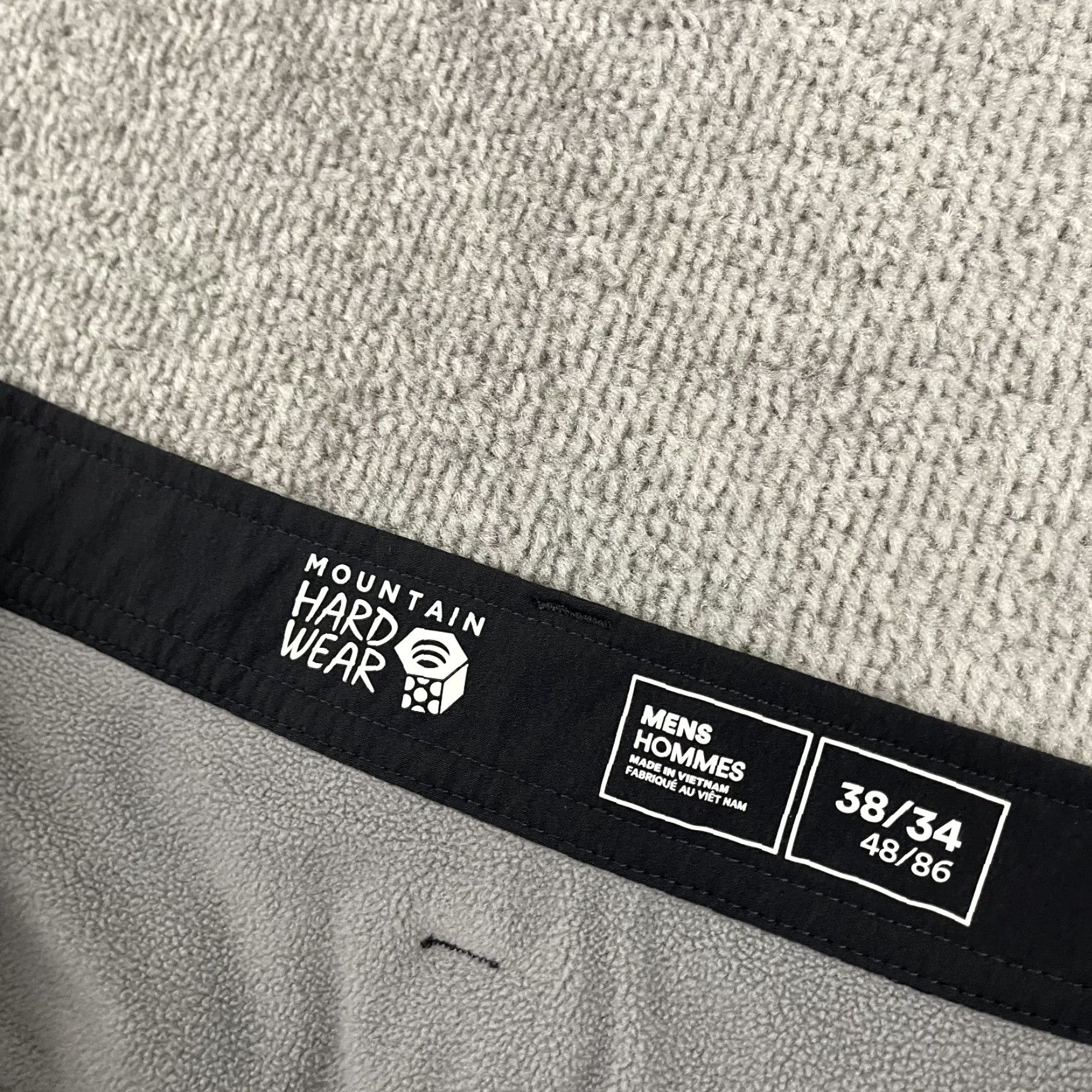 Mountain Hardwear Mountain Hardwear Pants Mens 40 x 33 Gray Fleece Lined Hiking Softshell Size US 40 / EU 56 - 2 Thumbnail