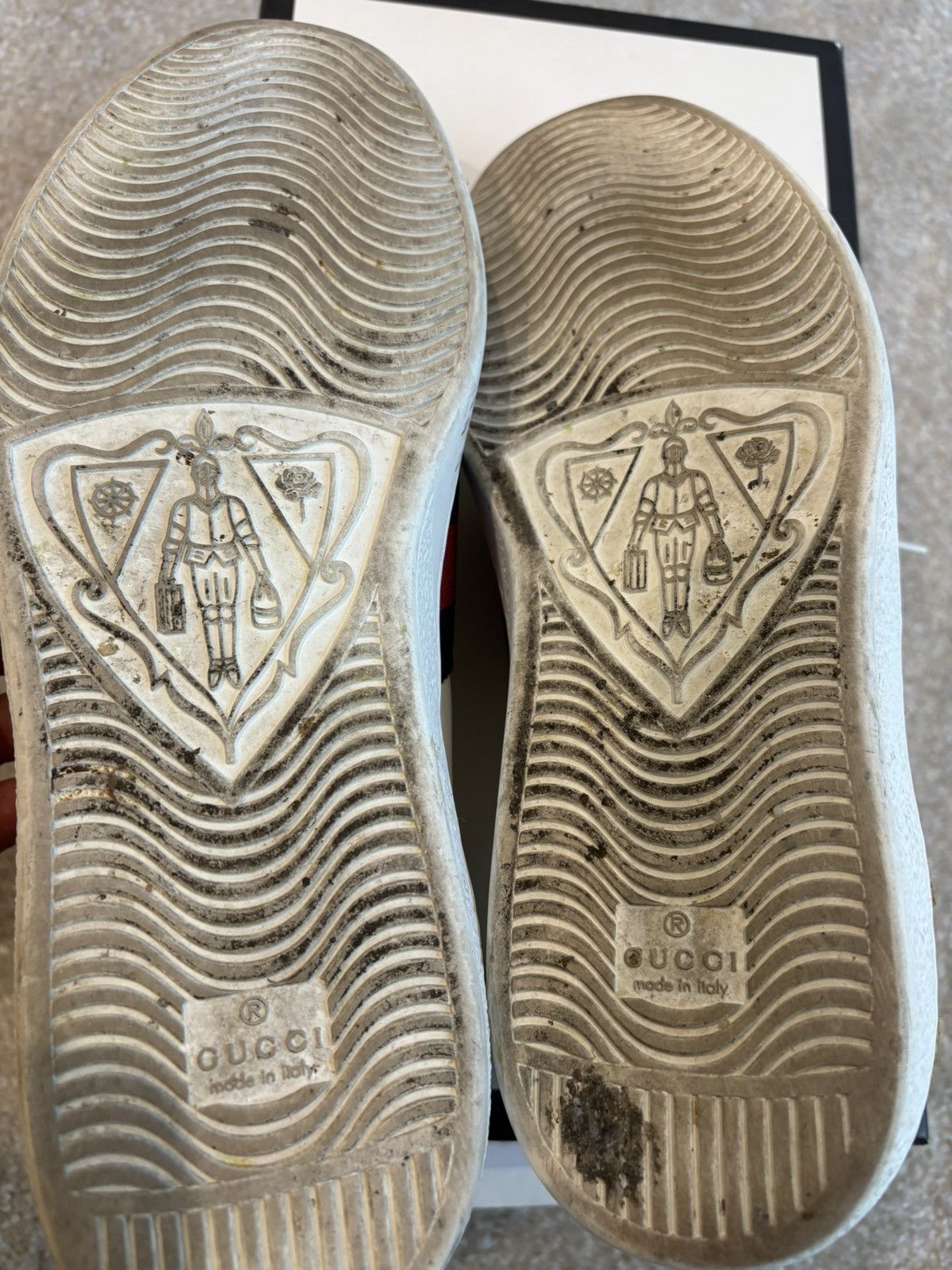Gucci Gucci sneaker Size US 10.5 / EU 43-44 - 1 Thumbnail