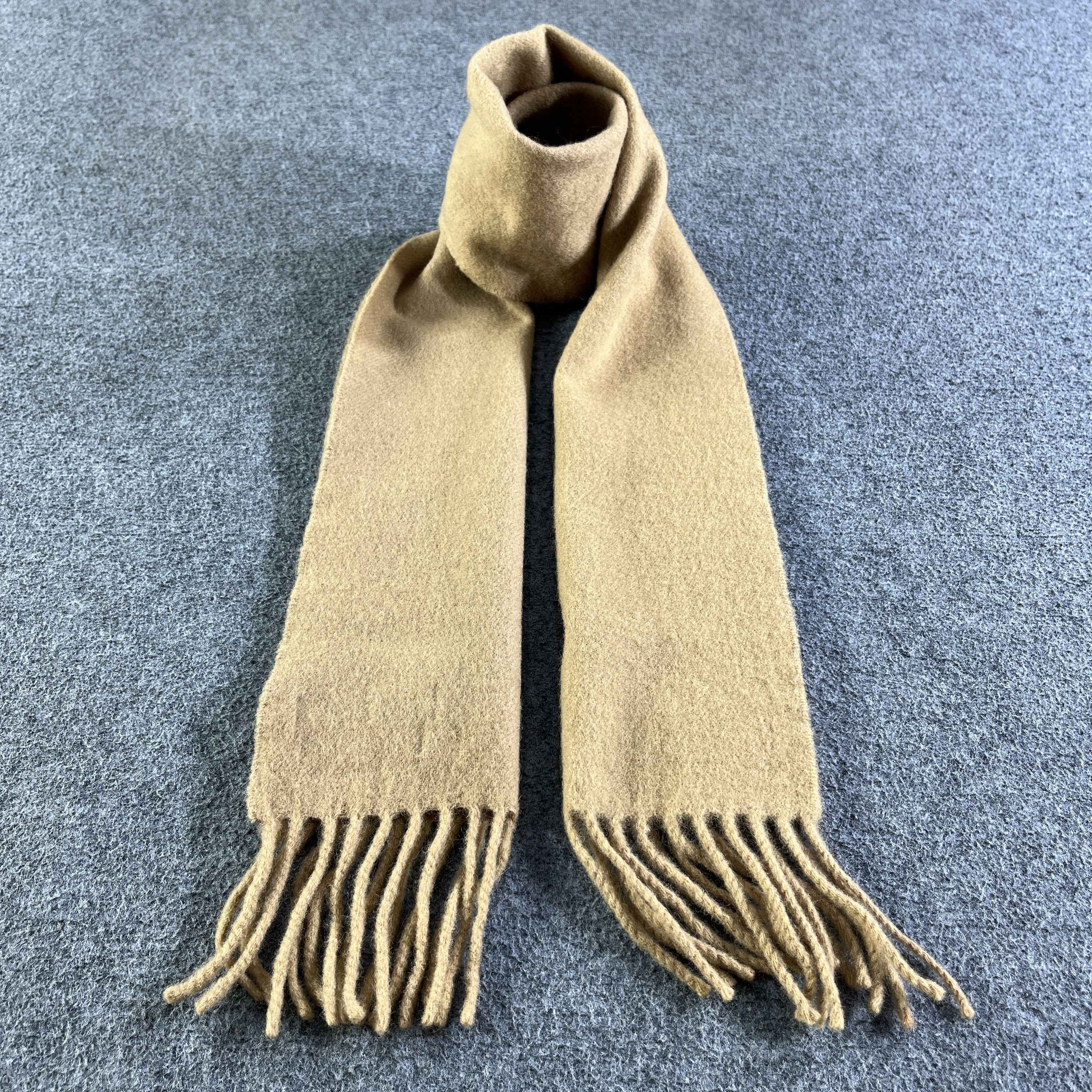 Ralph Lauren Scarf / Muffler / Neckwear T802