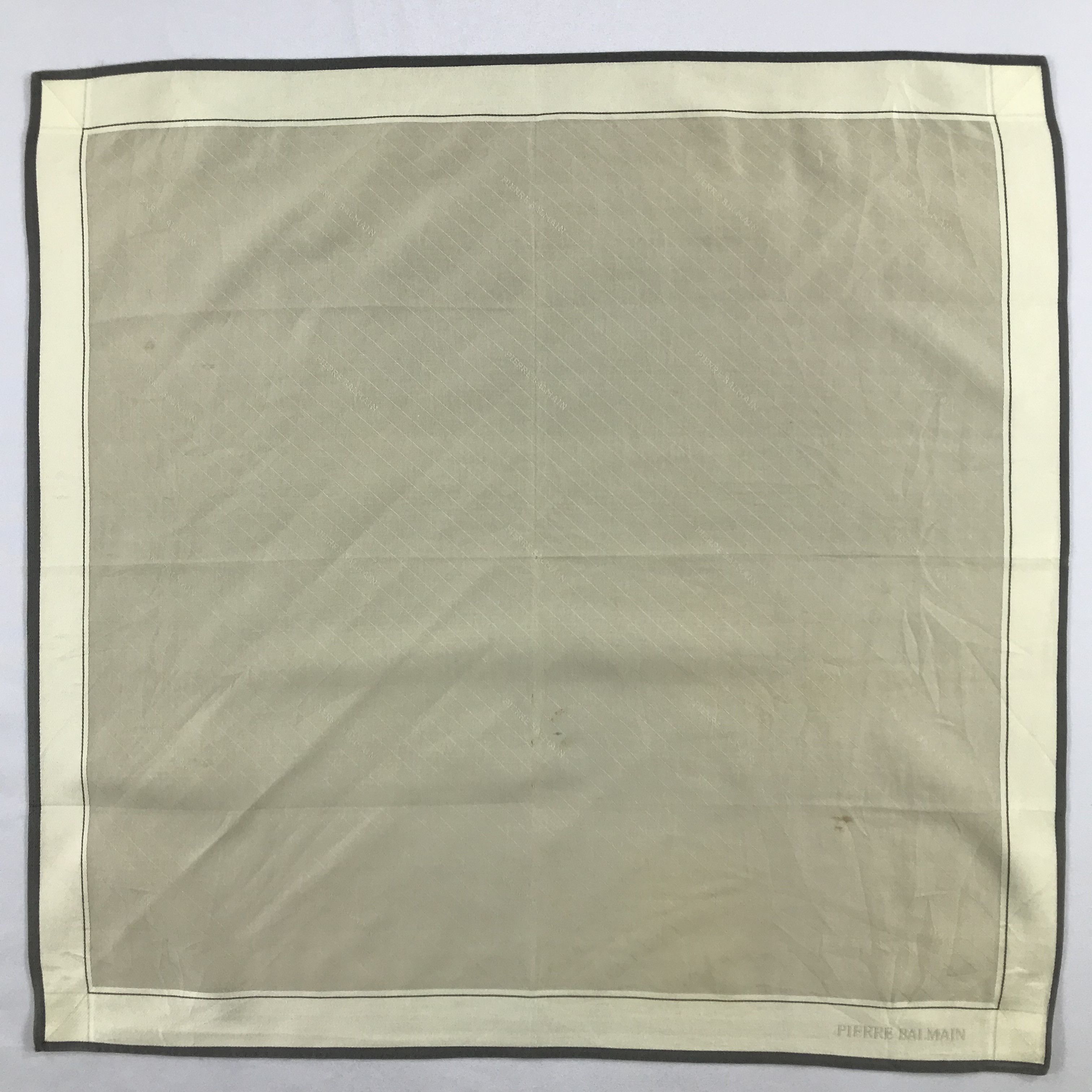 Pierre Balmain × Vintage Pierre Balmain Bandana / Handkerchief / Neckerchief - S2243 Size ONE SIZE - 1 Thumbnail