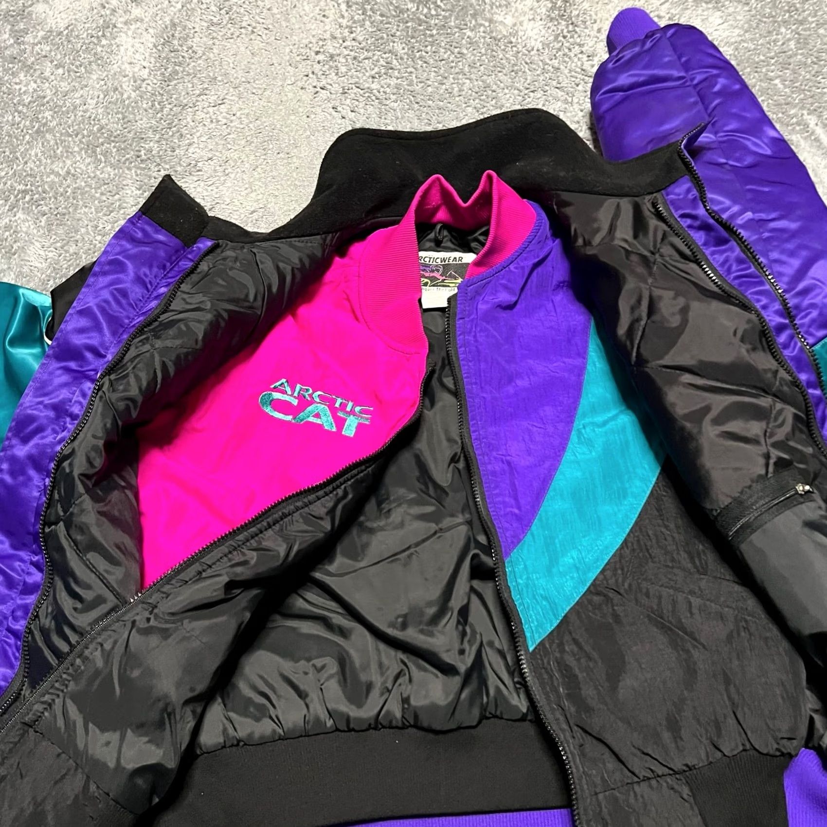 Vintage VINTAGE Arctic Cat Coat Womens Small USA Snowmobile Parka Nylon Purple Jacket Size S / US 4 / IT 40 - 7 Thumbnail