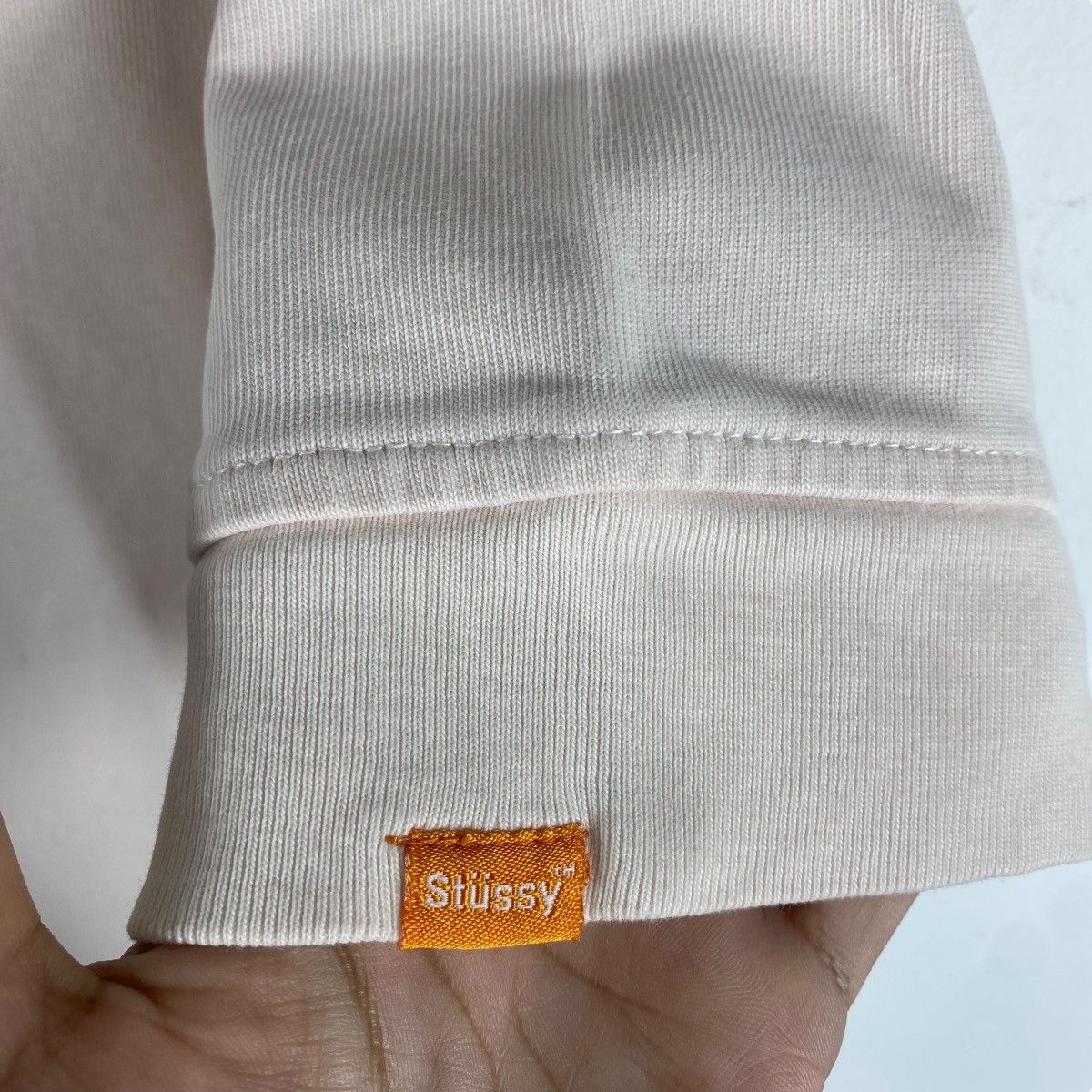 Stussy × Vintage Vintage 00's STUSSY Basic Blank Small Logo Distressed Tee Size US S / EU 44-46 / 1 - 3 Thumbnail