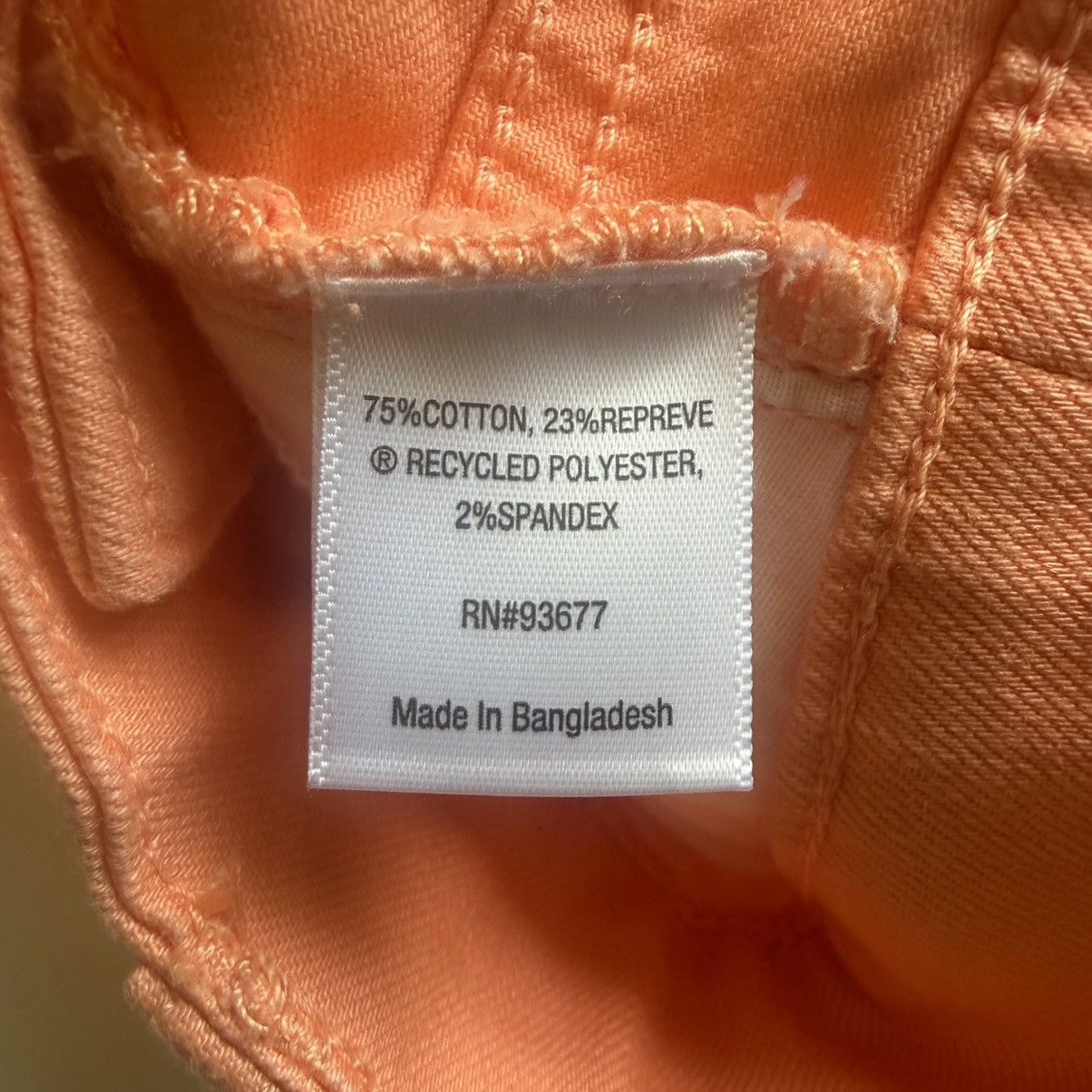 St. Johns Bay St. John’s Bay Mid Rise Papaya Punch Capri Pants Size 10P Size 32" / US 10 / IT 46 - 7 Thumbnail