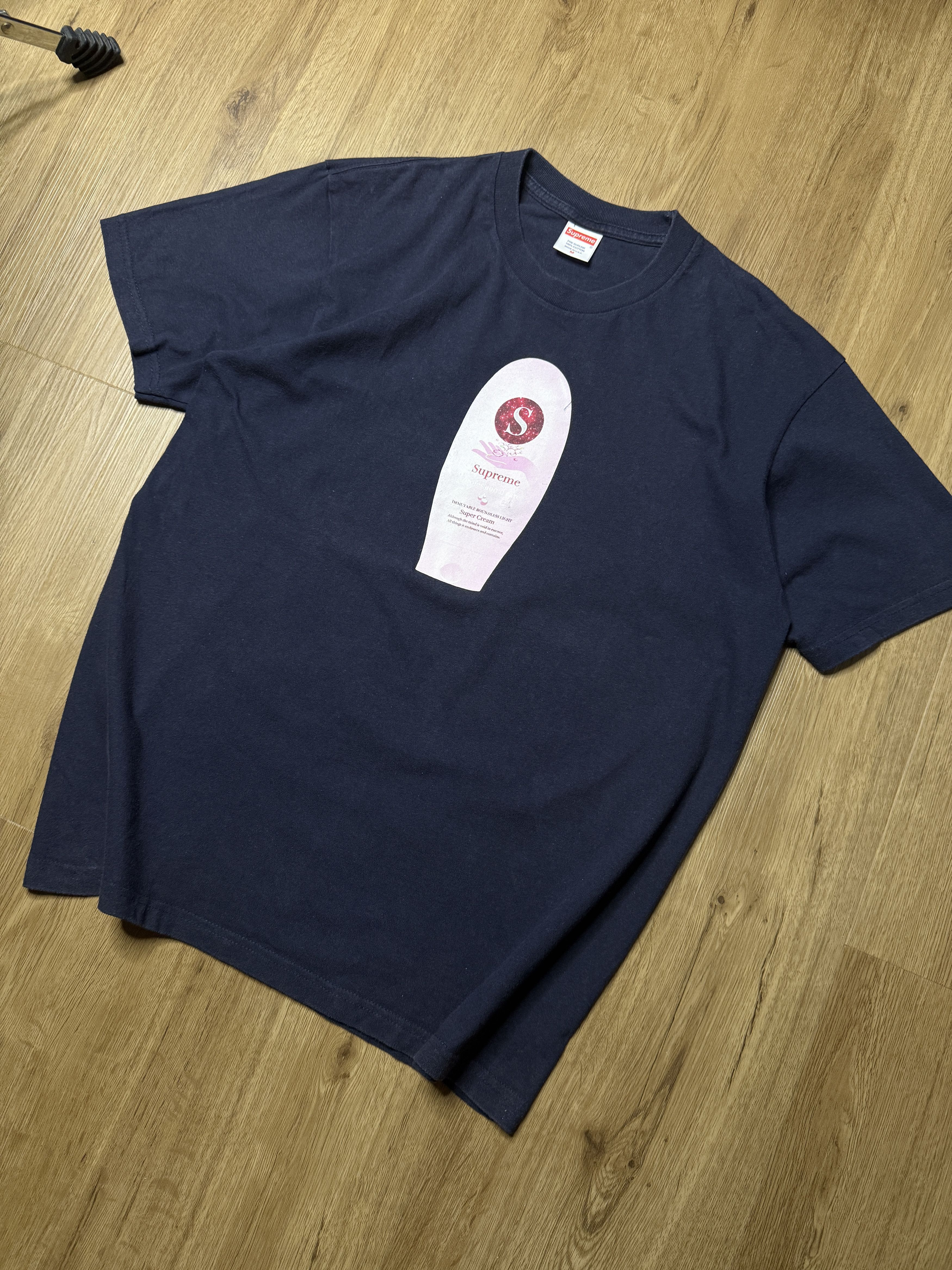 Supreme Supreme Super cream Tee shirt Size US M / EU 48-50 / 2 - 5 Thumbnail