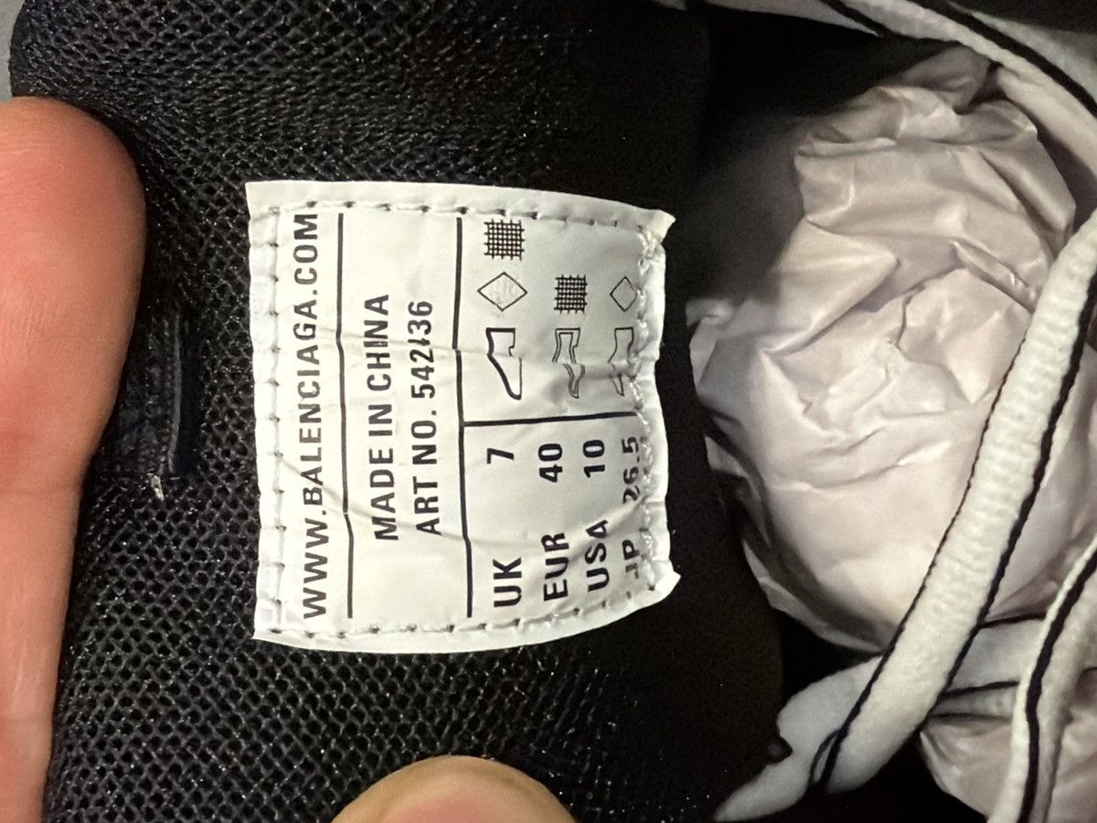 Balenciaga Size 40EU/7US - Balenciaga Track White NEW Size US 7 / EU 40 - 11 Thumbnail
