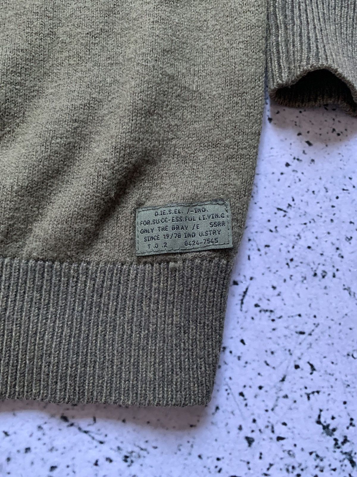 Diesel × Vintage Vintage Diesel Crewneck Sweater Superior Quality Cashmere Size US S / EU 44-46 / 1 - 4 Thumbnail