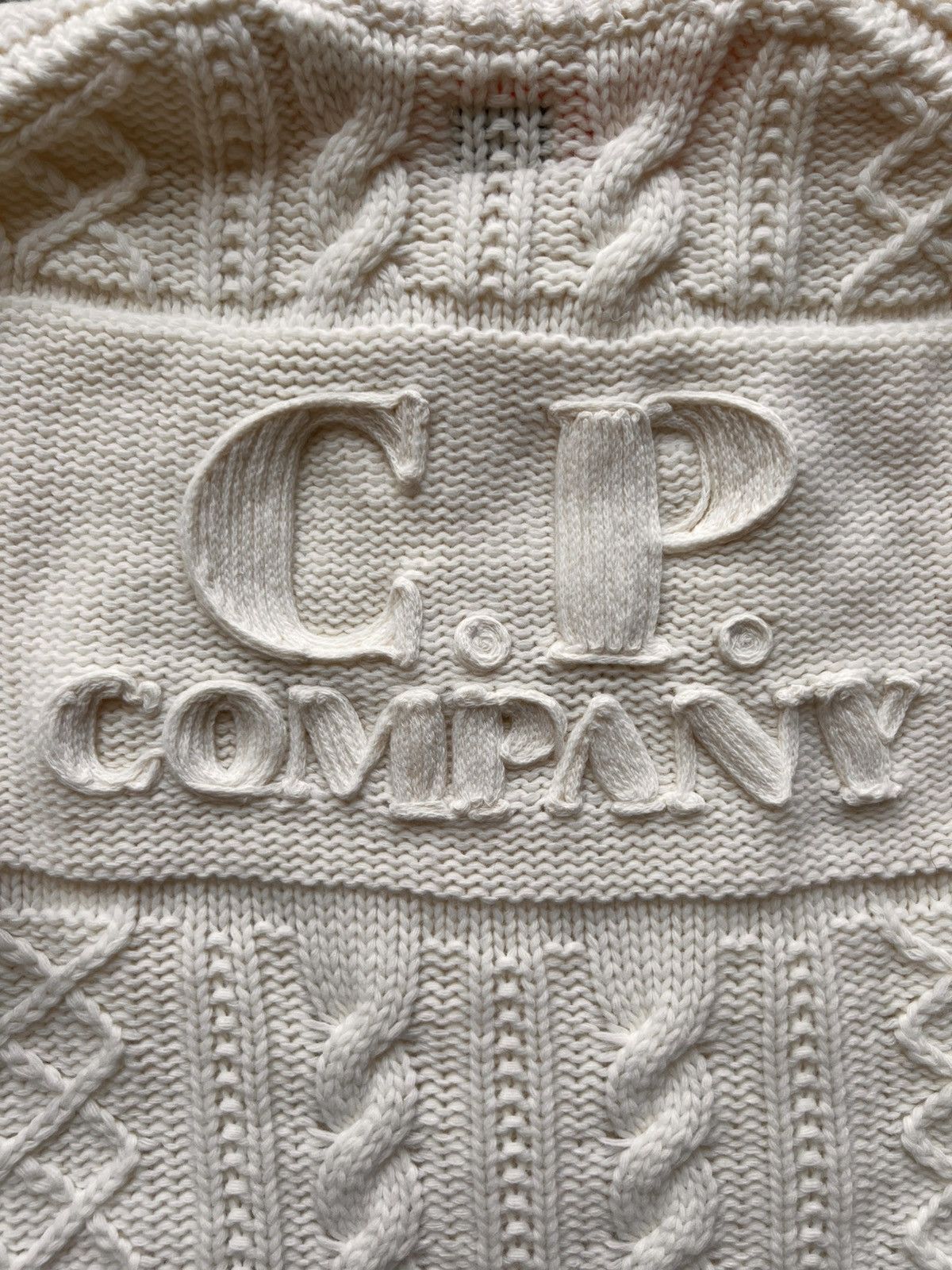 C.P. Company L C.P. Company Cable Knit Sweater Off White pullover jumper Size US L / EU 52-54 / 3 - 11 Thumbnail