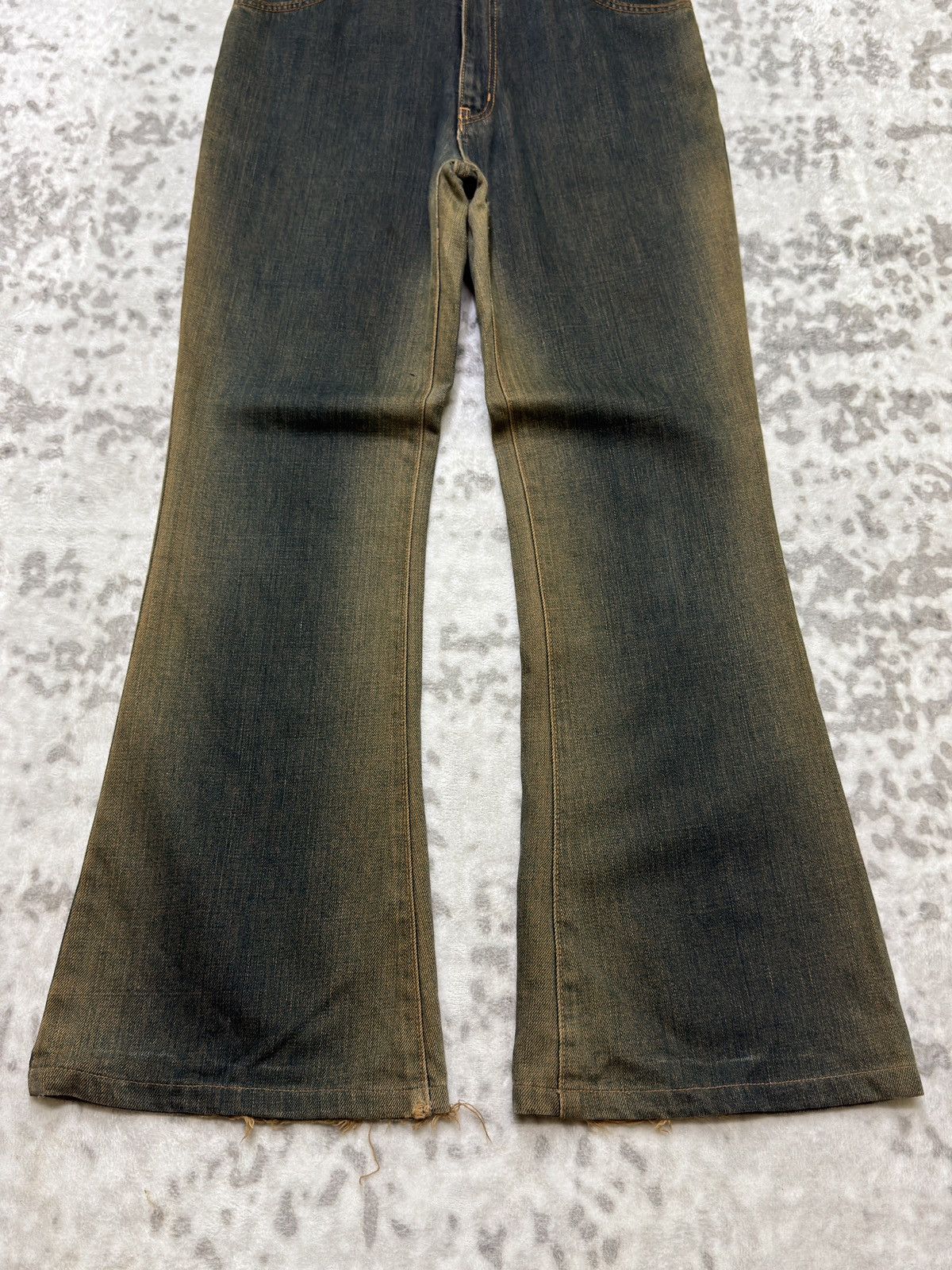 Vintage Lady Wrangler Bell Bottom 90s Sun Faded Grunge Denim Jeans Size US 28 / EU 44 - 6 Thumbnail