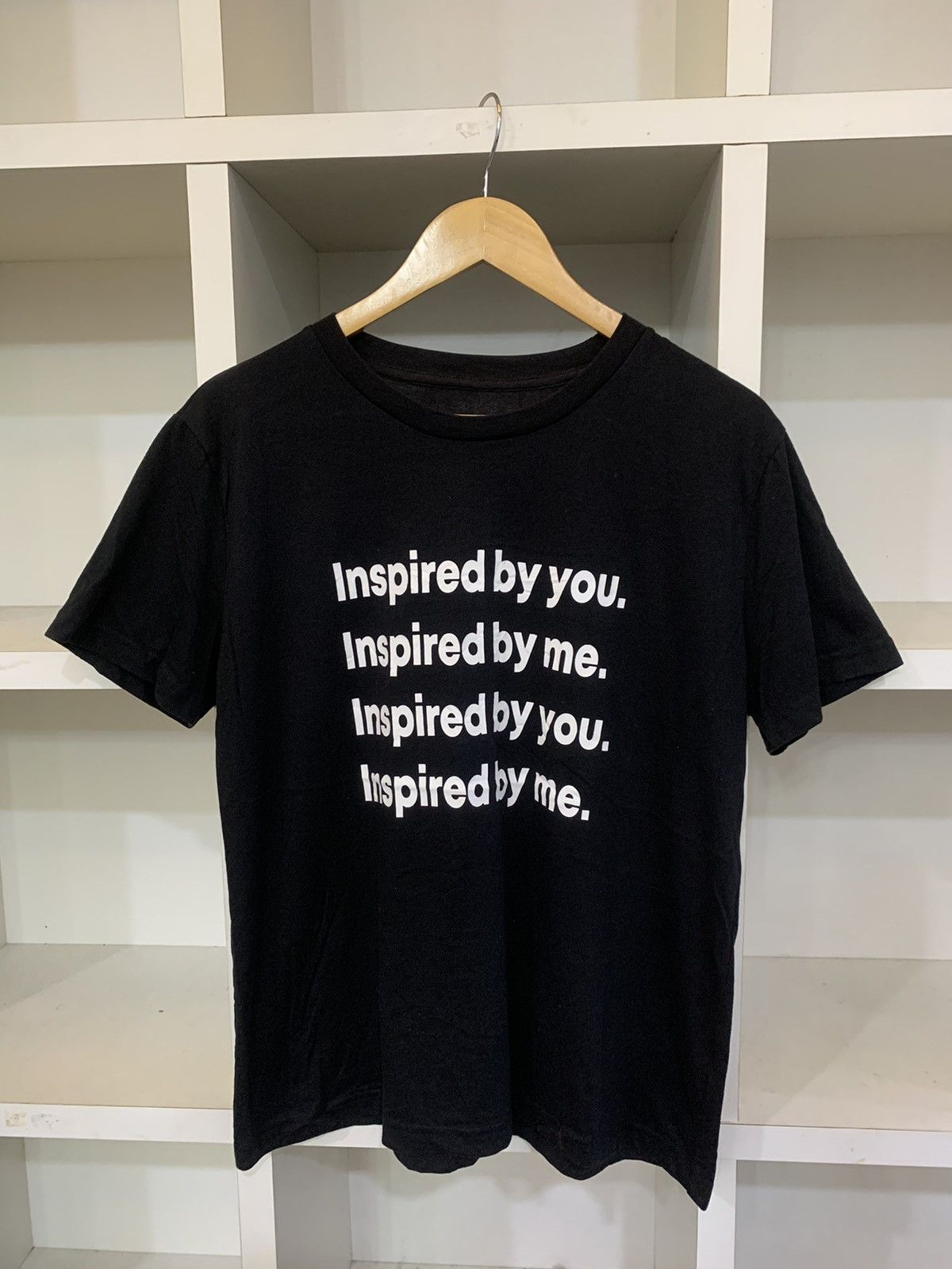 GU Inspired by you by GU Womens Tee Size XL / US 12-14 / IT 48-50 - 1 Thumbnail