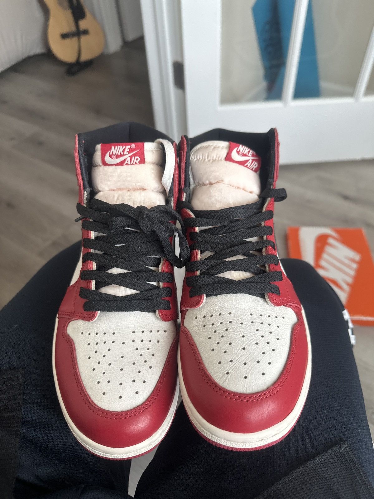 Jordan Brand Lost and Found Air Jordan 1 Size US 9.5 / EU 42-43 - 8 Thumbnail