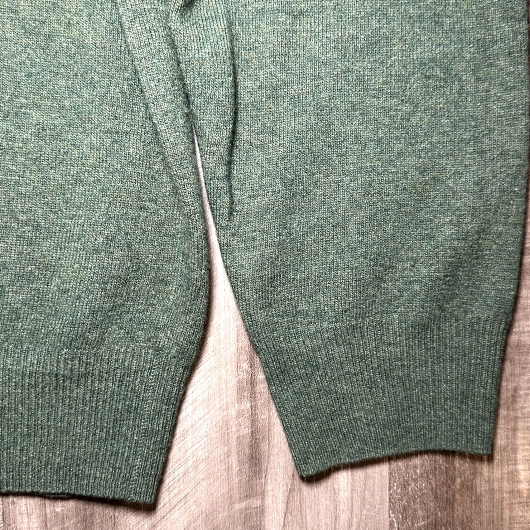 Vintage Alan Paine Pullover V-Neck Geelong Lambswool Olive Green Mens XL Sweater Size US XL / EU 56 / 4 - 4 Thumbnail
