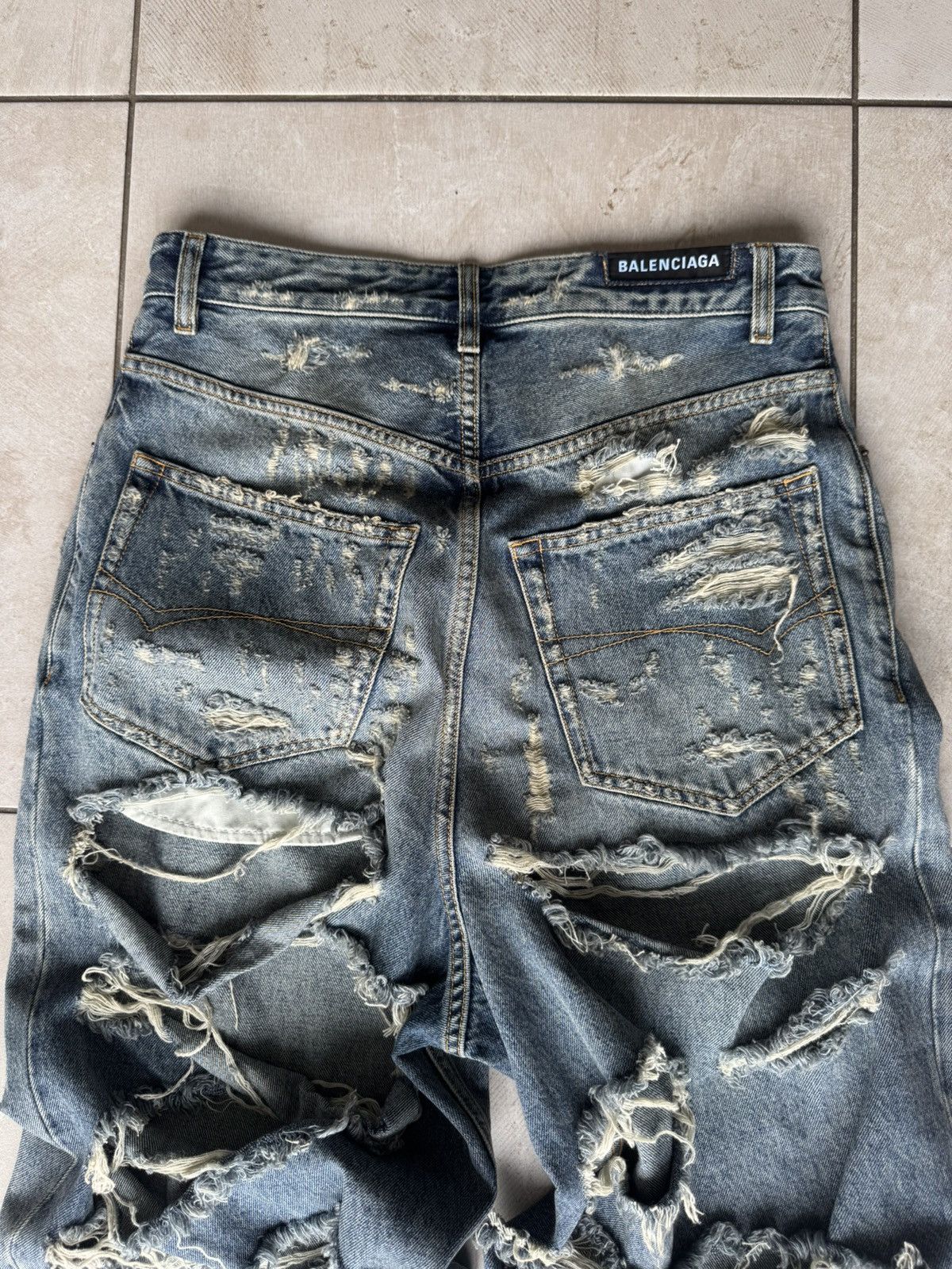 Balenciaga Balenciaga Super Destroyed Denim Size US 32 / EU 48 - 4 Thumbnail