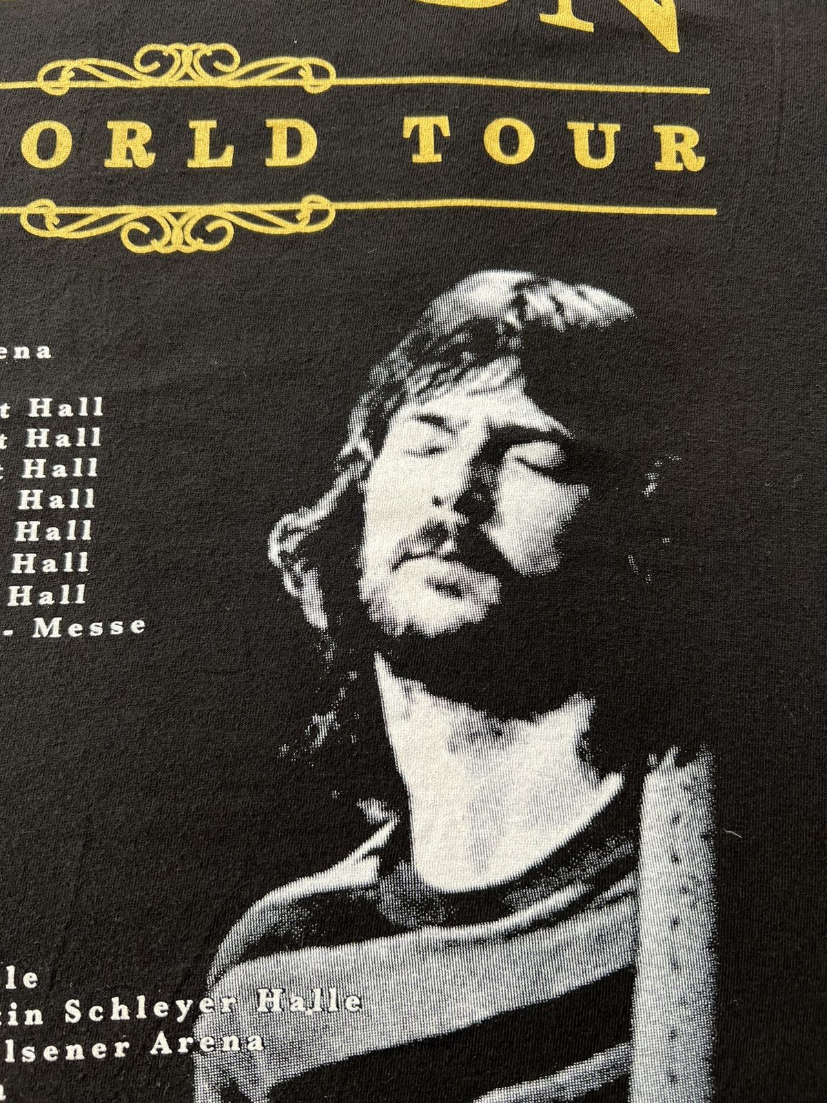 Band Tees Vintage 2013 Eric Clapton 50 Years in Music Tour T-shirt Size US XL / EU 56 / 4 - 10 Thumbnail