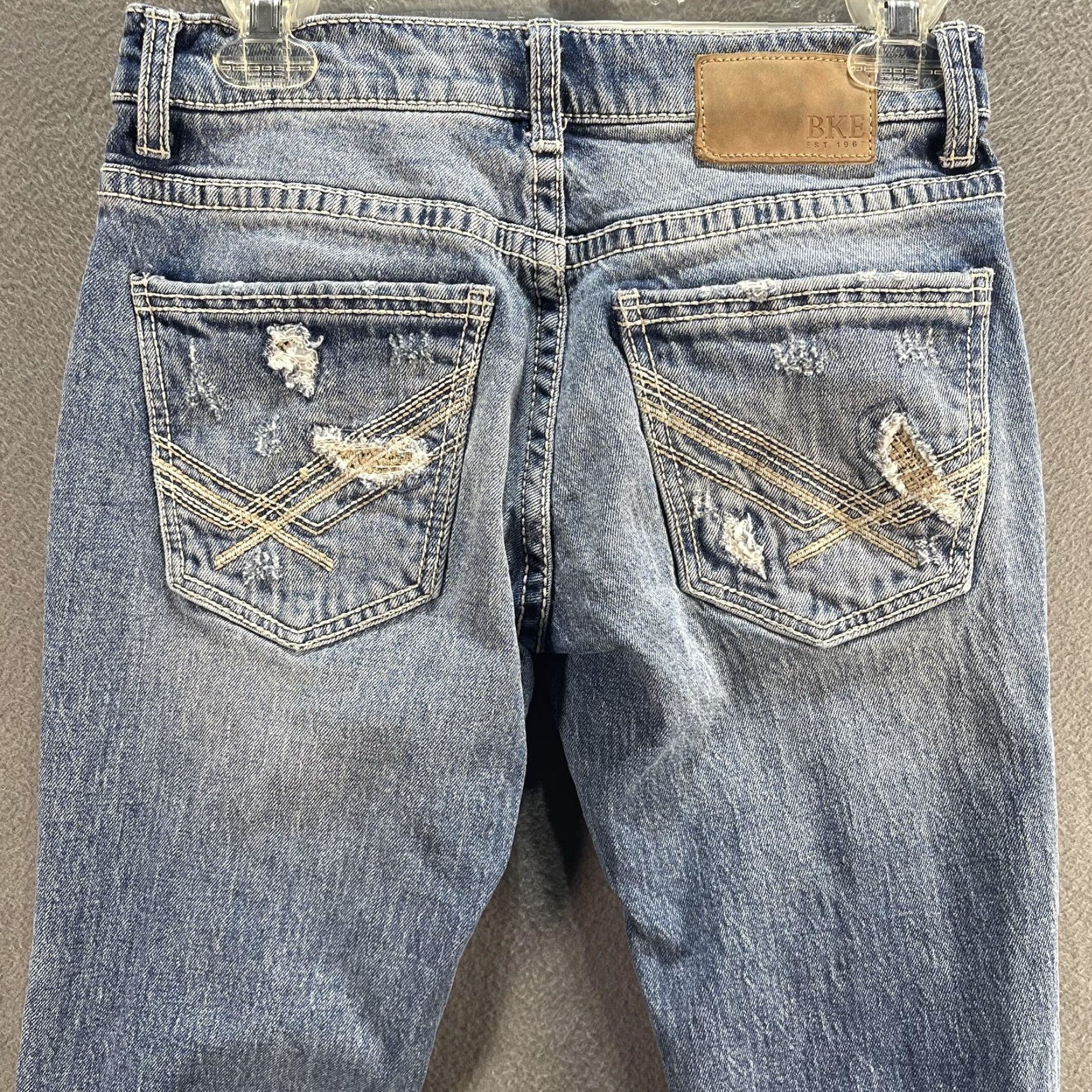 BKE VINTAGE? No. BKE Aiden Jeans Mens 28x32 Blue Distressed Straight Denim Medium Wash Pants Jeans Size US 28 / EU 44 - 6 Thumbnail