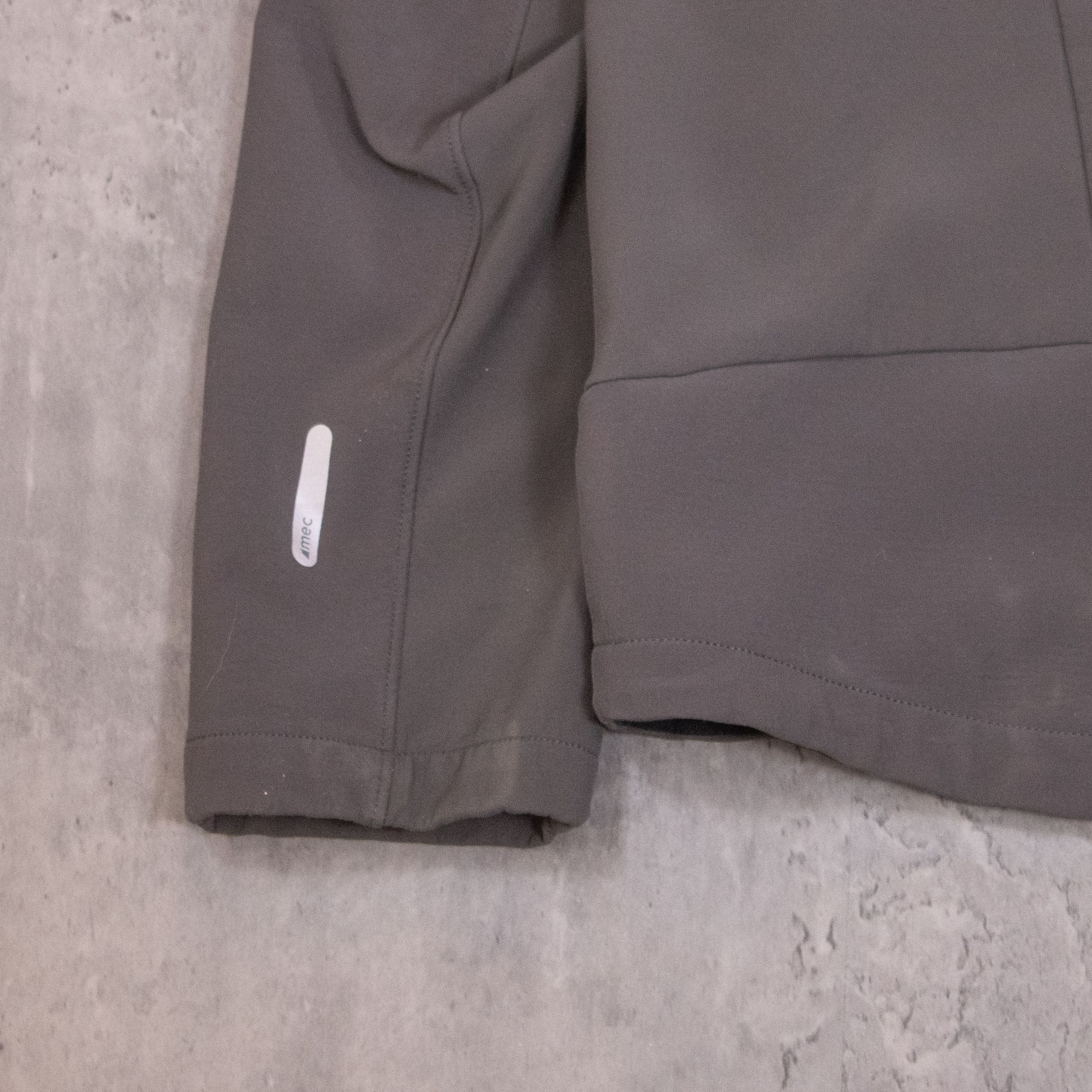Mountain Equipment Company Y2K 2000's Mountain Equipment Co-op Grey Softshell Jacket Size US XL / EU 56 / 4 - 4 Thumbnail