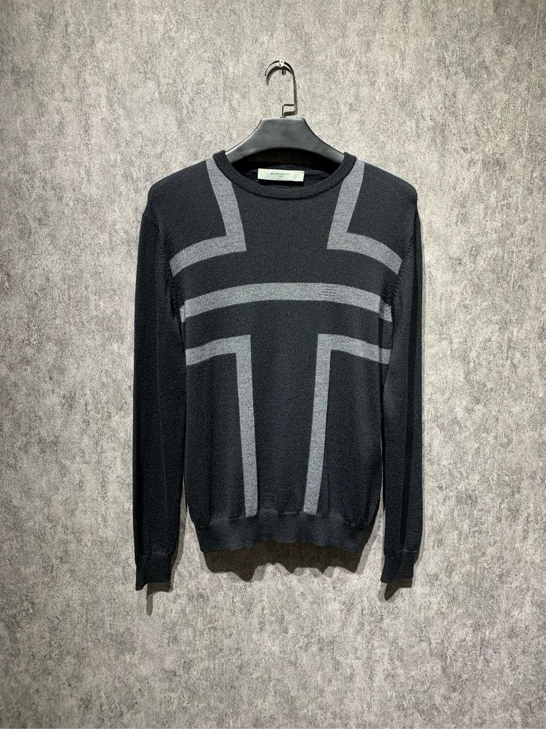 Givenchy Givenchy Black and grey striped wool knit sweater 2506-Next Size US L / EU 52-54 / 3 - 1 Thumbnail