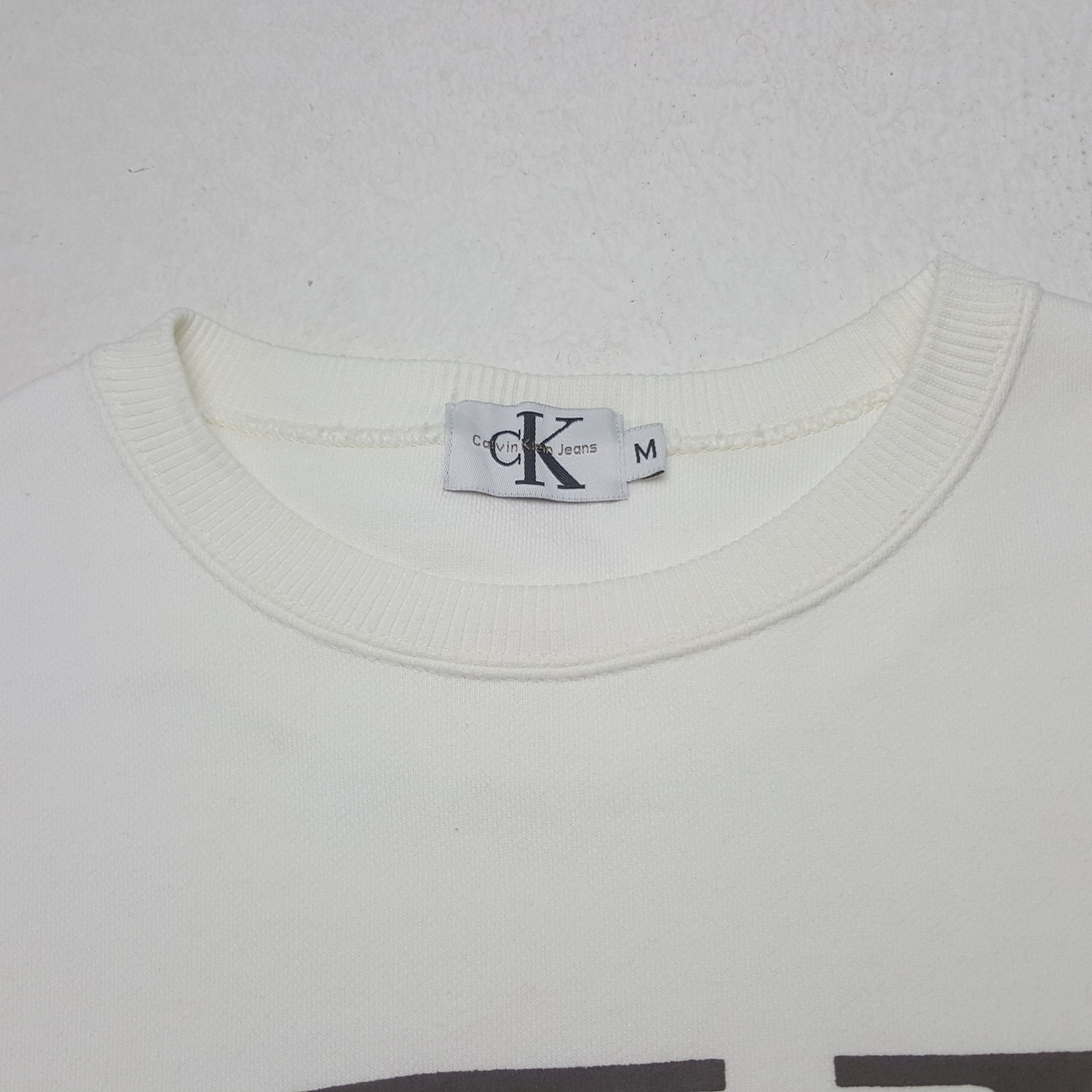 Calvin Klein Vintage Calvin Klein Jeans Designer Brand Sweatshirt C295N5 Size US M / EU 48-50 / 2 - 4 Thumbnail