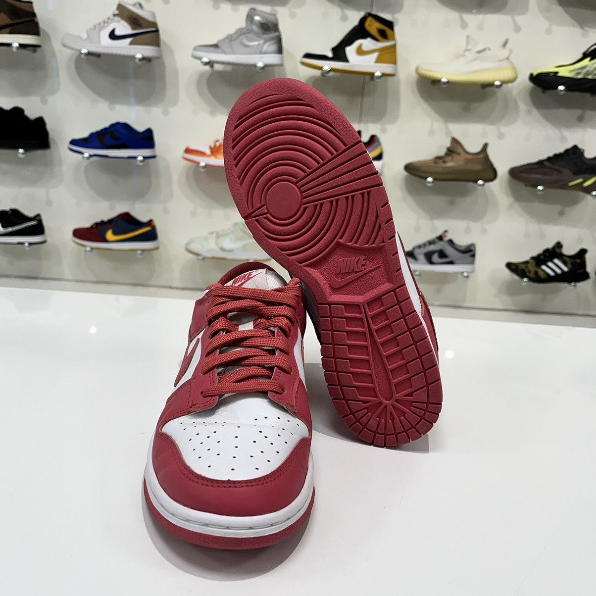 Nike Nike Dunk Low Archeo Pink (W) Size US 9.5 / IT 39.5 - 10 Thumbnail
