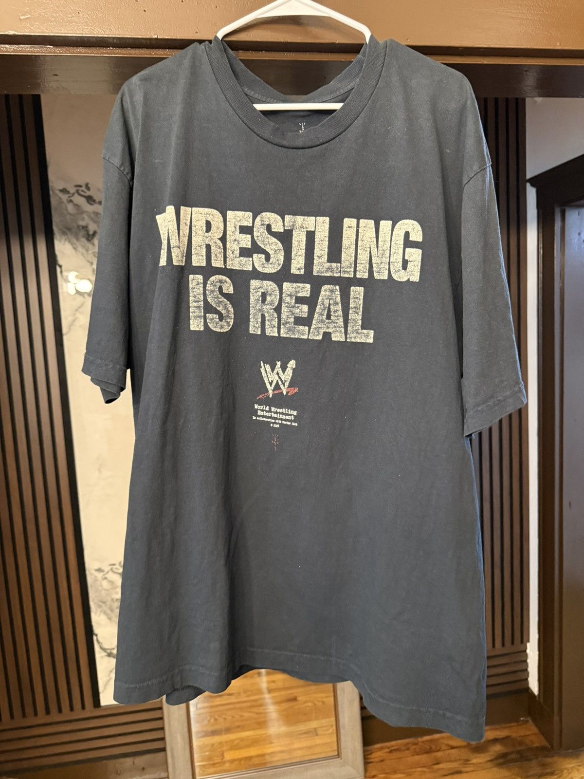 Travis Scott × WWE Travis Scott WWE Wrestling Is Real Size XXL Size US XXL / EU 58 / 5 - 1 Thumbnail