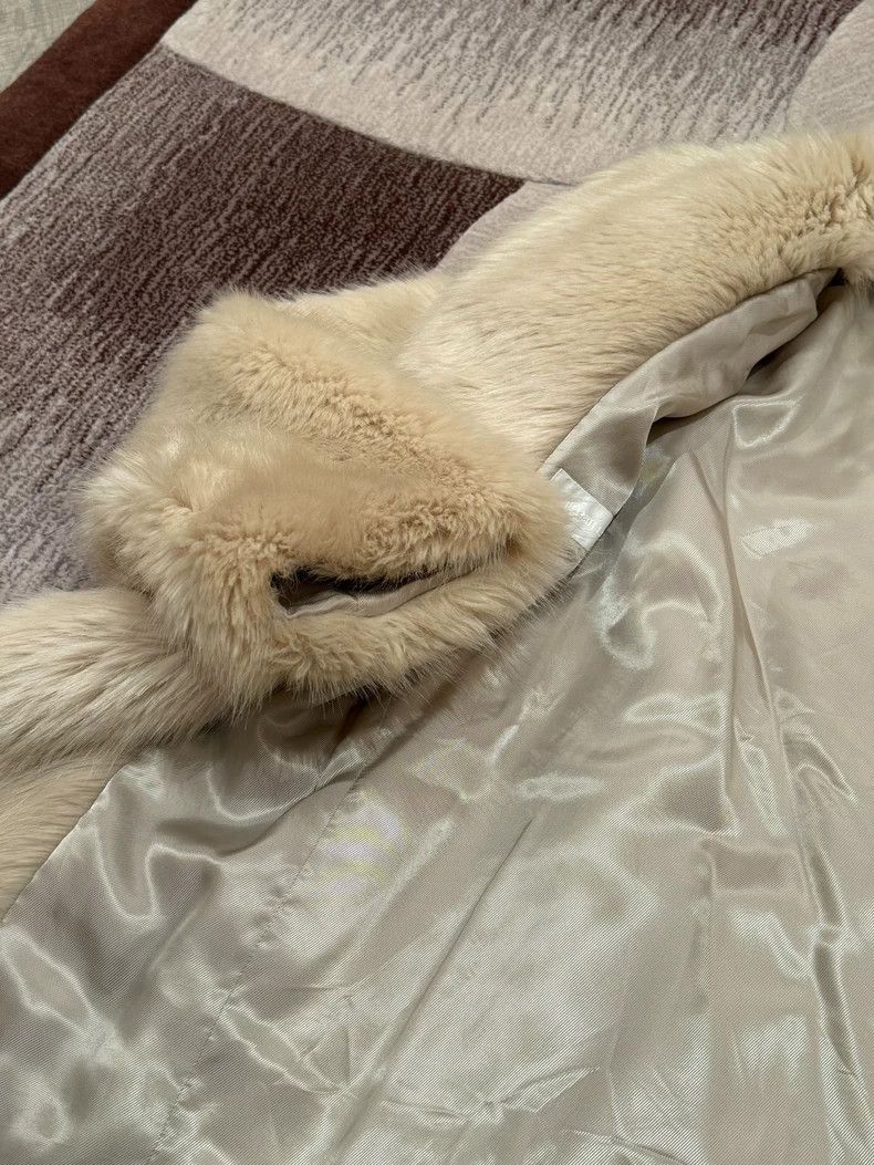 Helmut Lang Helmut Lang size SEco-friendly fur Korean women tea fur 250 Size S / US 4 / IT 40 - 9 Thumbnail