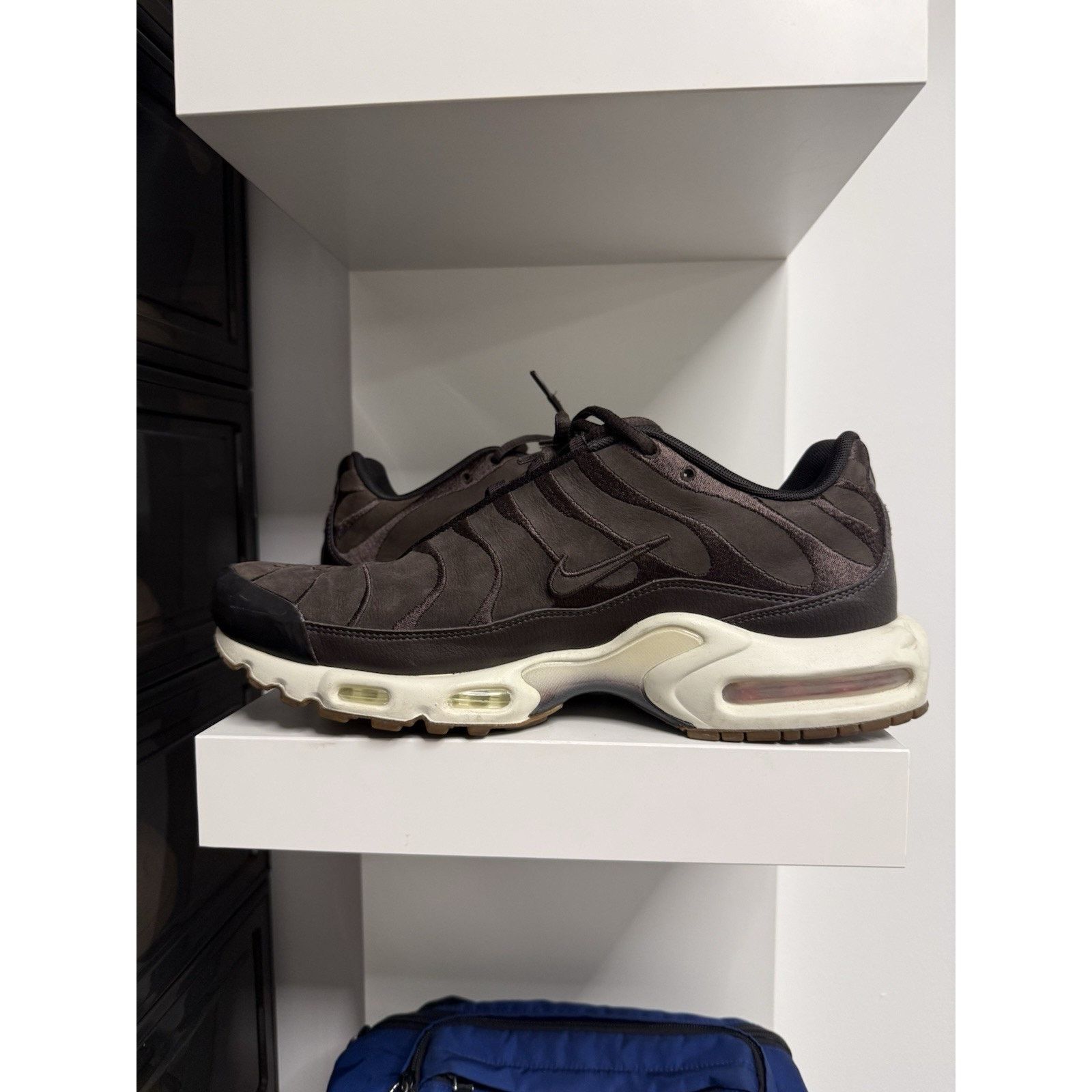 Nike Size 13 - Nike Air Max Plus EF Velvet Brown Size US 13 / EU 46 - 7 Thumbnail