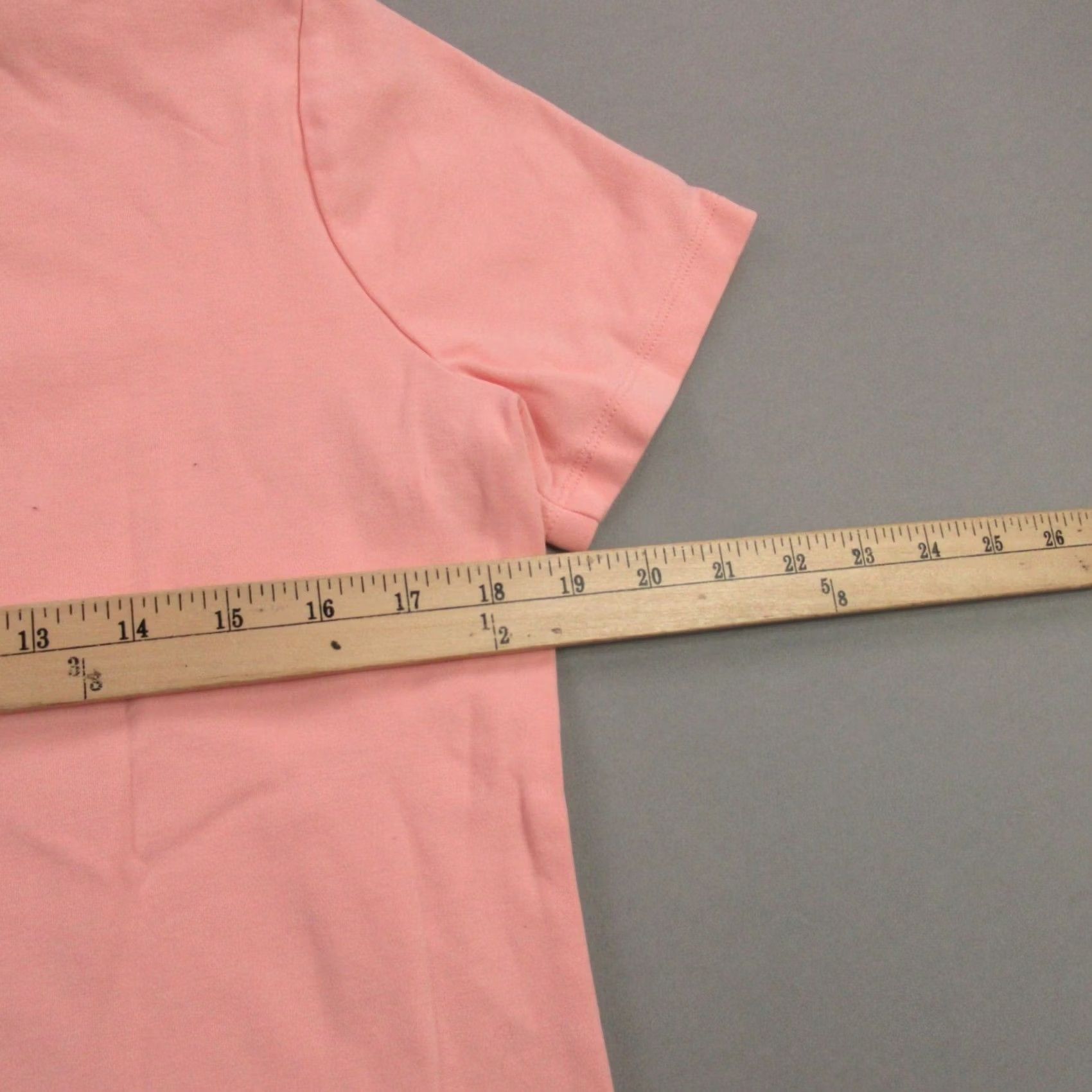 Vintage L.L. Bean Shirt Mens Medium Short Sleeve Crew Neck Lightweight Traditional Pink Size US M / EU 48-50 / 2 - 6 Thumbnail