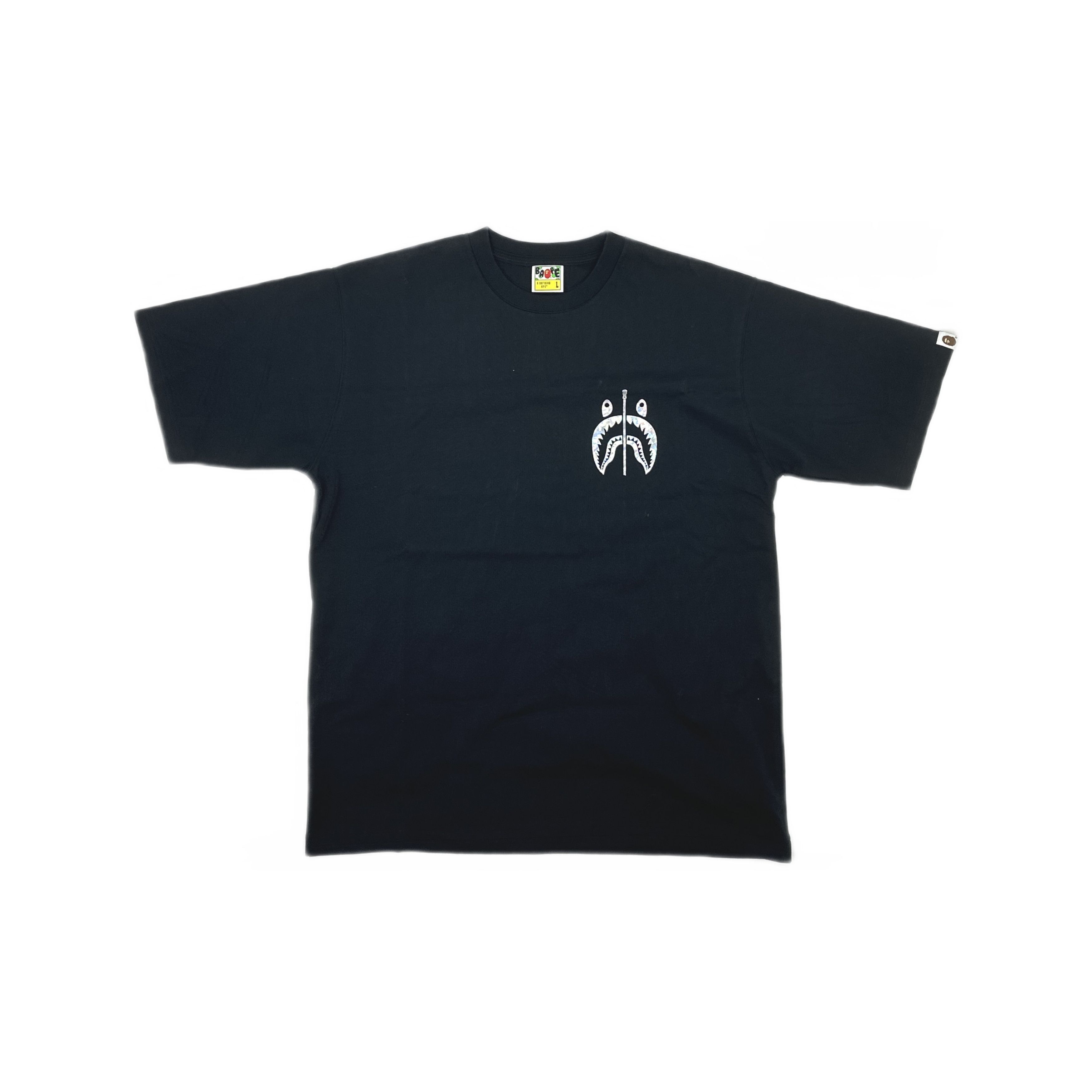 Bape A Bathing Ape Shark Graphic T-Shirt L Size US L / EU 52-54 / 3 - 1 Thumbnail