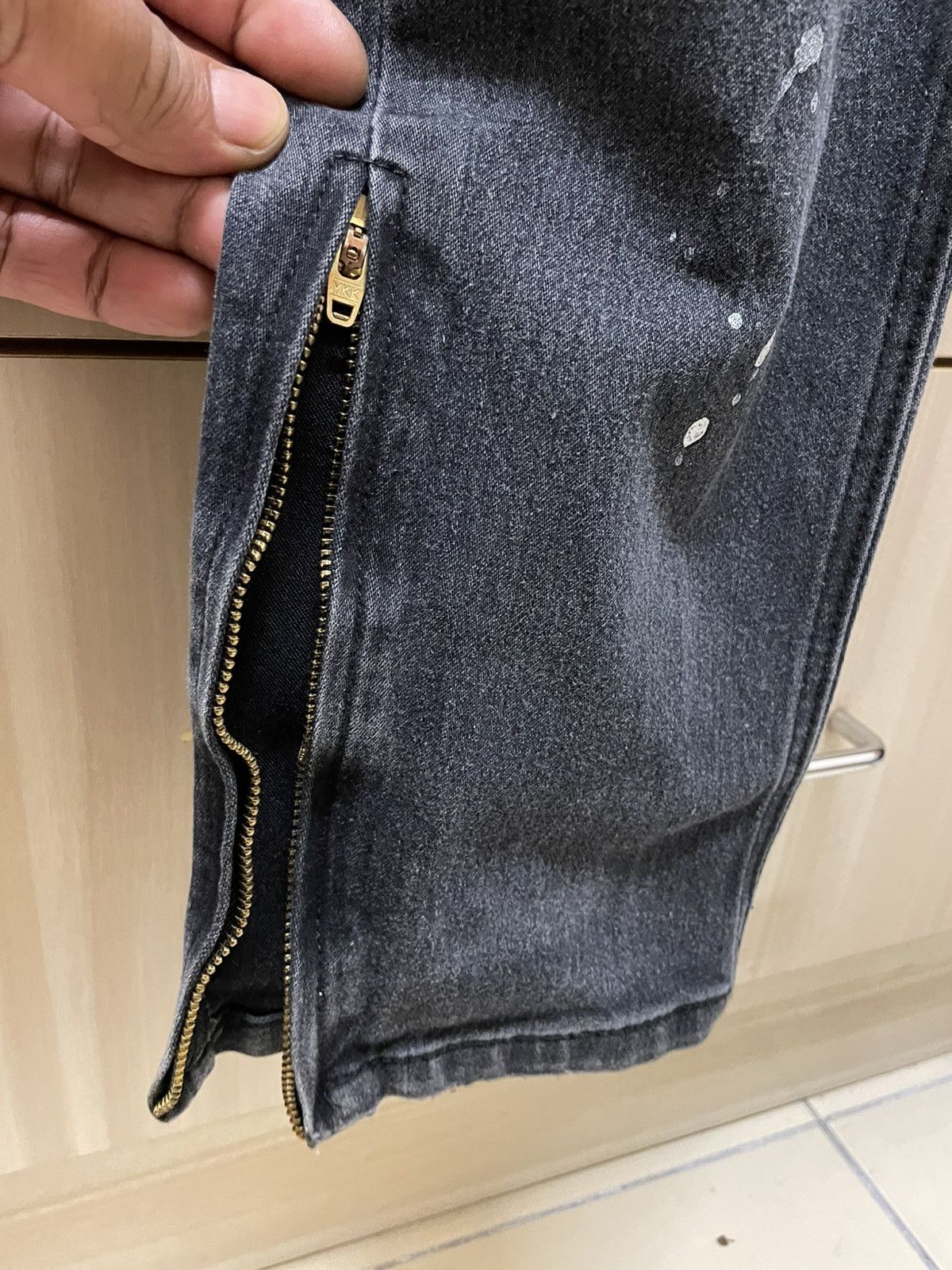 Number (N)ine Number Nine Denim Paint Splatter Distressed Black Wash Jeans Size US 33 - 3 Thumbnail