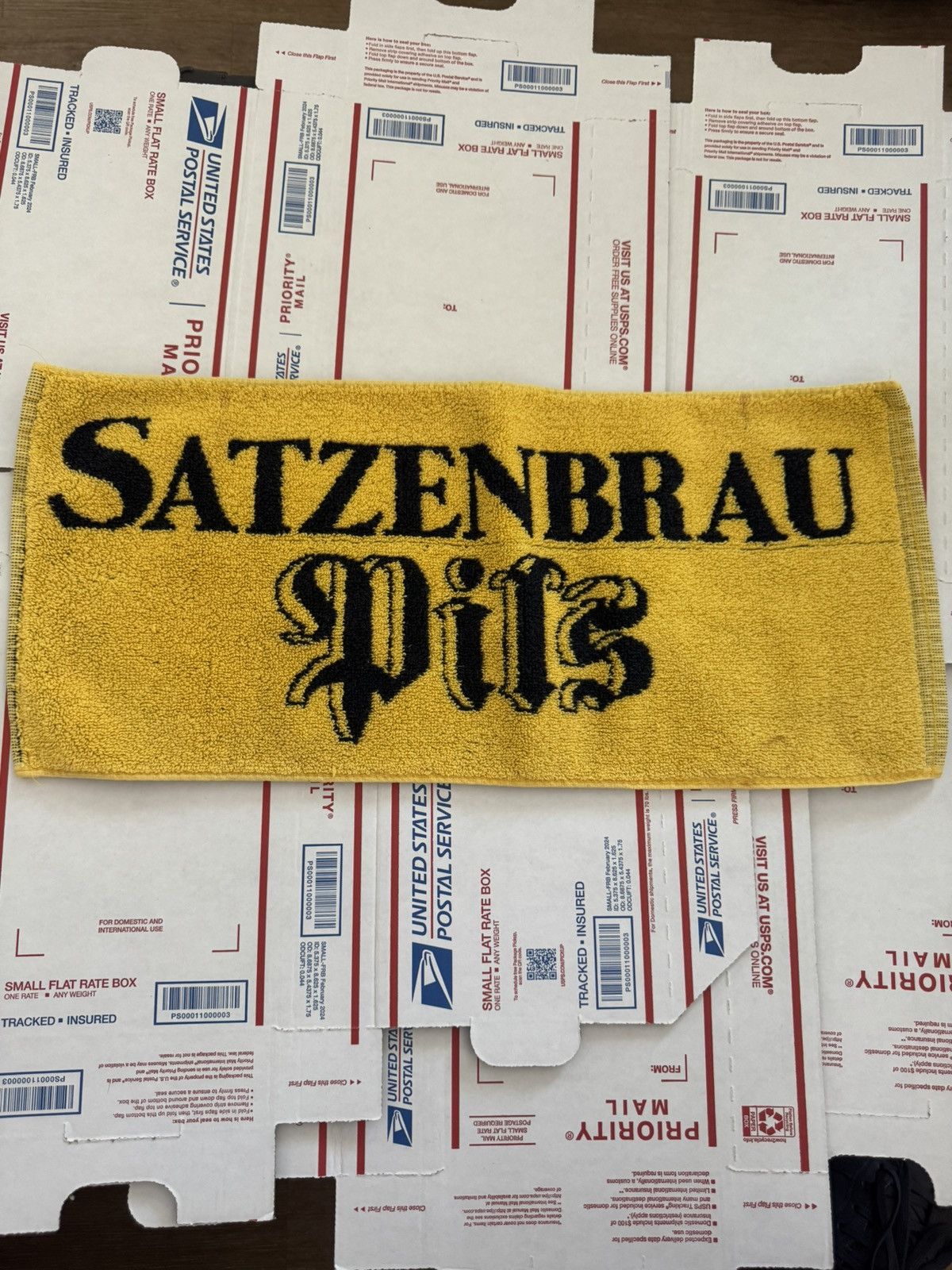 Vintage Satzenbrau Pils - Vintage Bavarian Beer Towel Size ONE SIZE - 1 Thumbnail