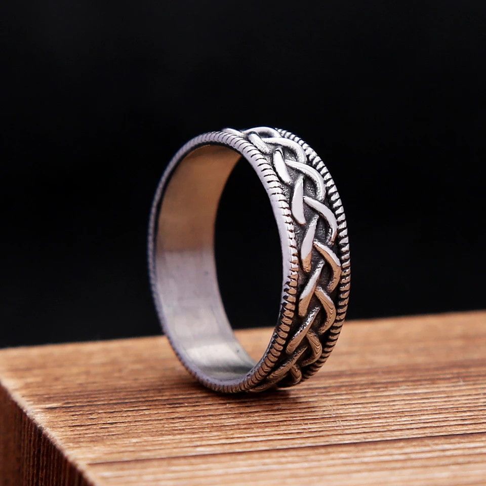 Jewelry Simple Celtic Knot Ring Size ONE SIZE - 2 Thumbnail