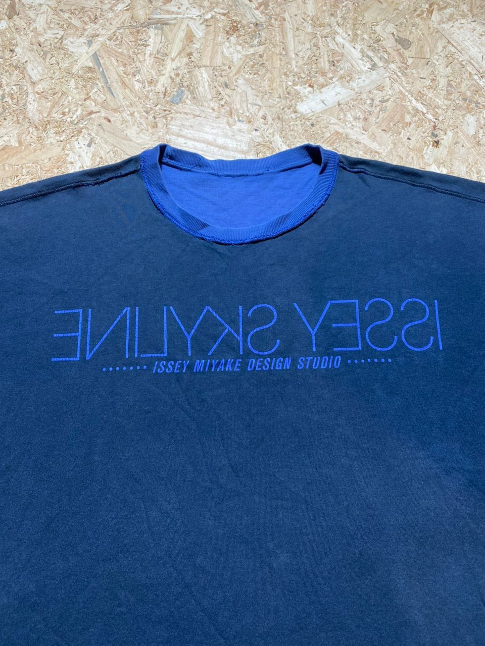 Issey Miyake Issey Vintage Skyline Reversible Blue Tee Size US L / EU 52-54 / 3 - 16 Thumbnail