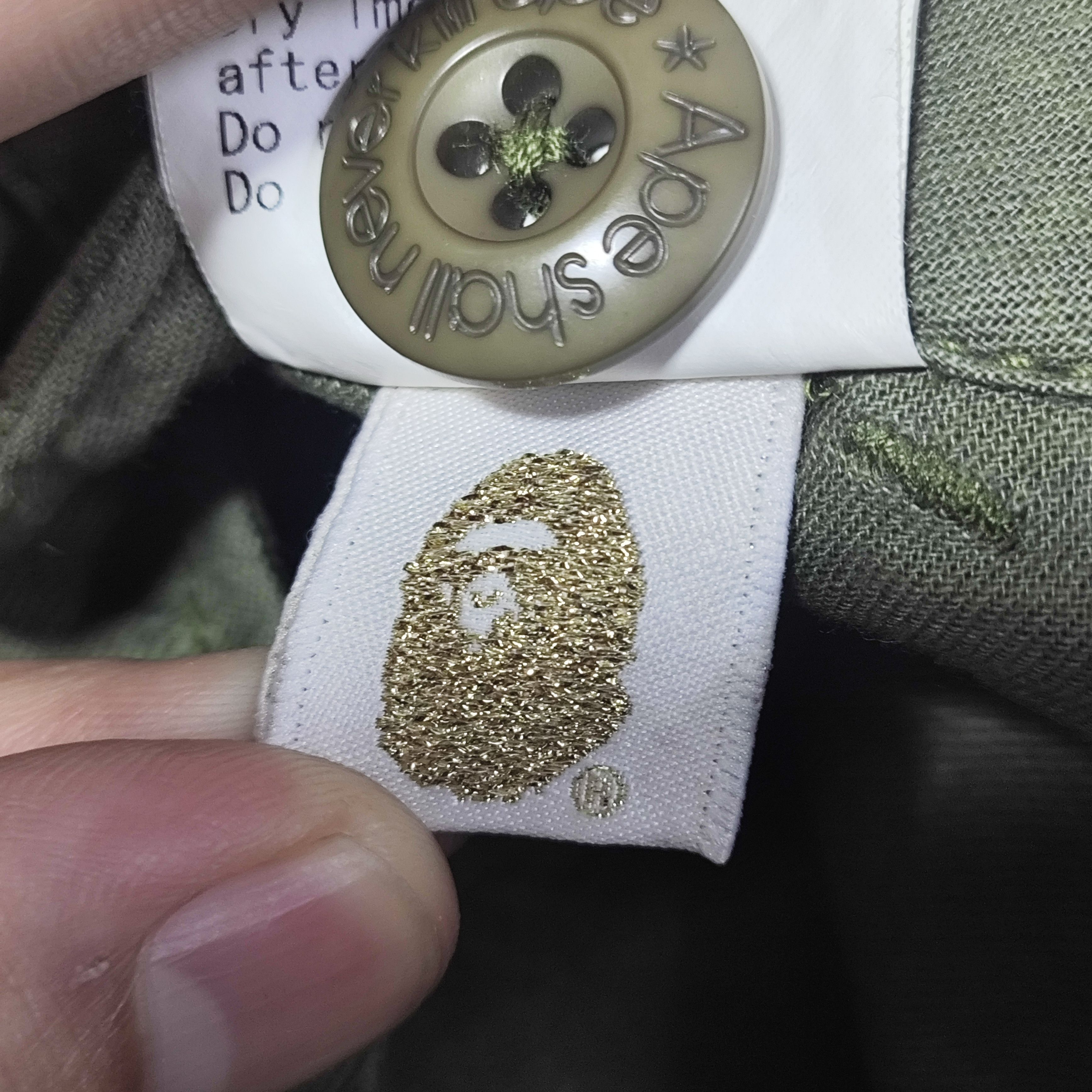 Bape Bape Fur Back Pocket Cargo Shorts Size US 32 / EU 48 - 11 Thumbnail