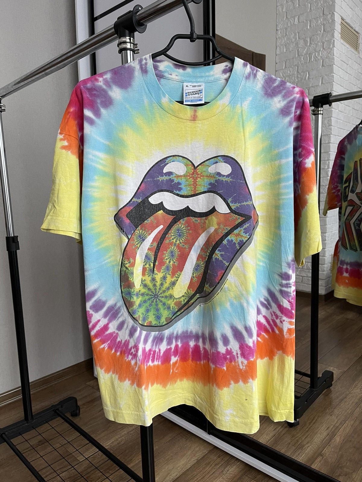 Band Tees 1994 The Rolling Stones Vintage Psychedelic T-Shirt Tee Band Size US XL / EU 56 / 4 - 1 Thumbnail