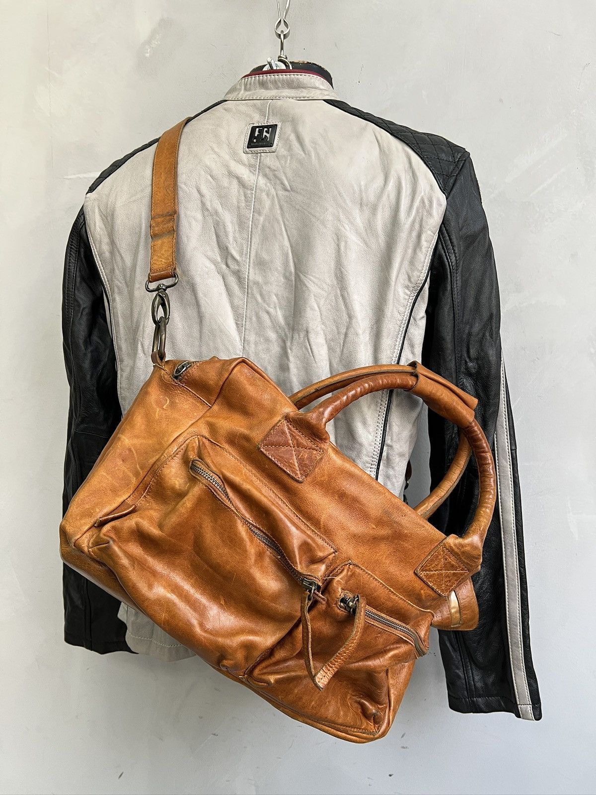 KMRii Kmrii style shoulder Multipocket leather bag y2k style hype Size ONE SIZE - 1 Thumbnail
