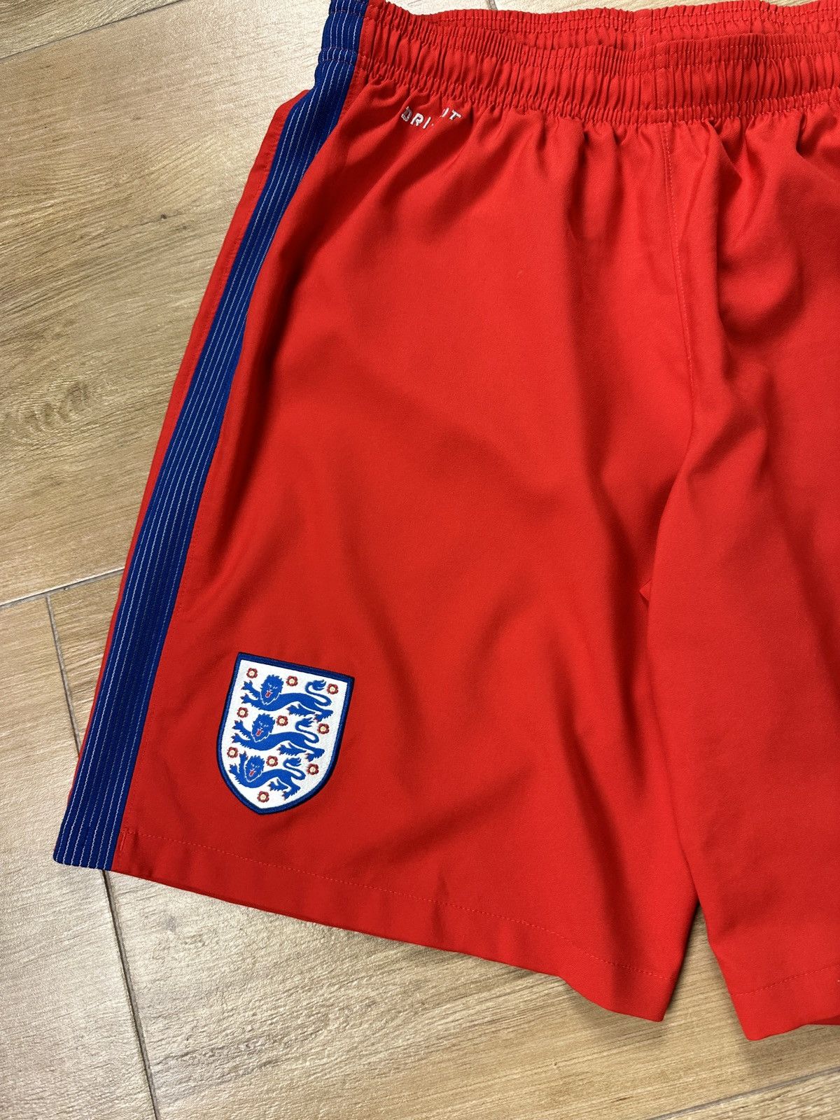 Nike Nike England Soccer Shorts Size US 32 / EU 48 - 3 Thumbnail