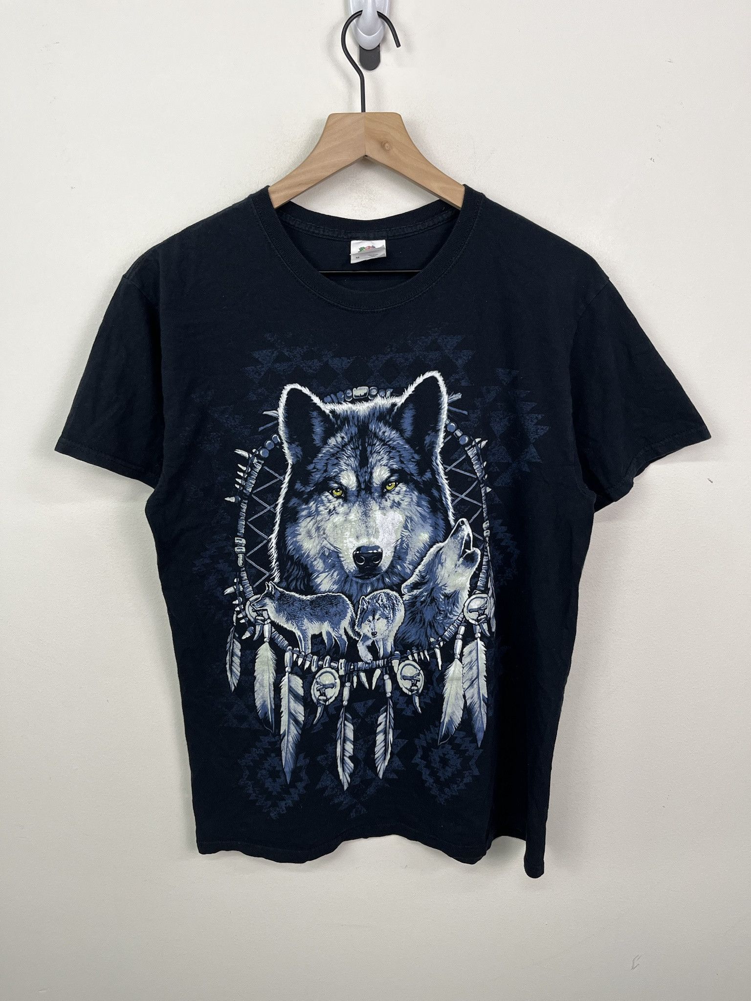 Affliction Vintage Y2K tribal Wolf Native Animal Tee Size M Size US M / EU 48-50 / 2 - 1 Thumbnail