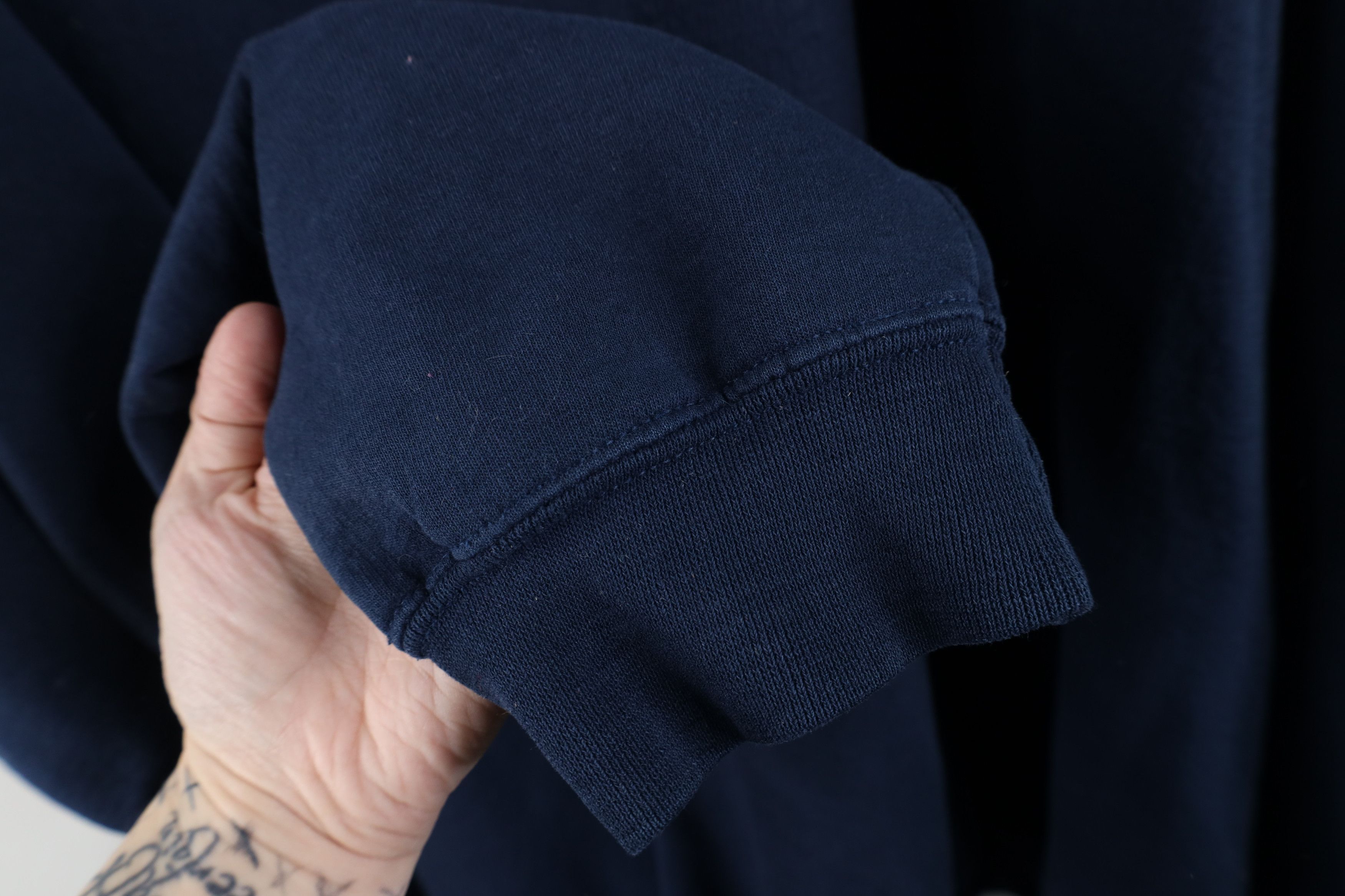 Vintage Vintage 90s Streetwear Blank Crewneck Sweatshirt Navy Blue Size US XXL / EU 58 / 5 - 8 Thumbnail