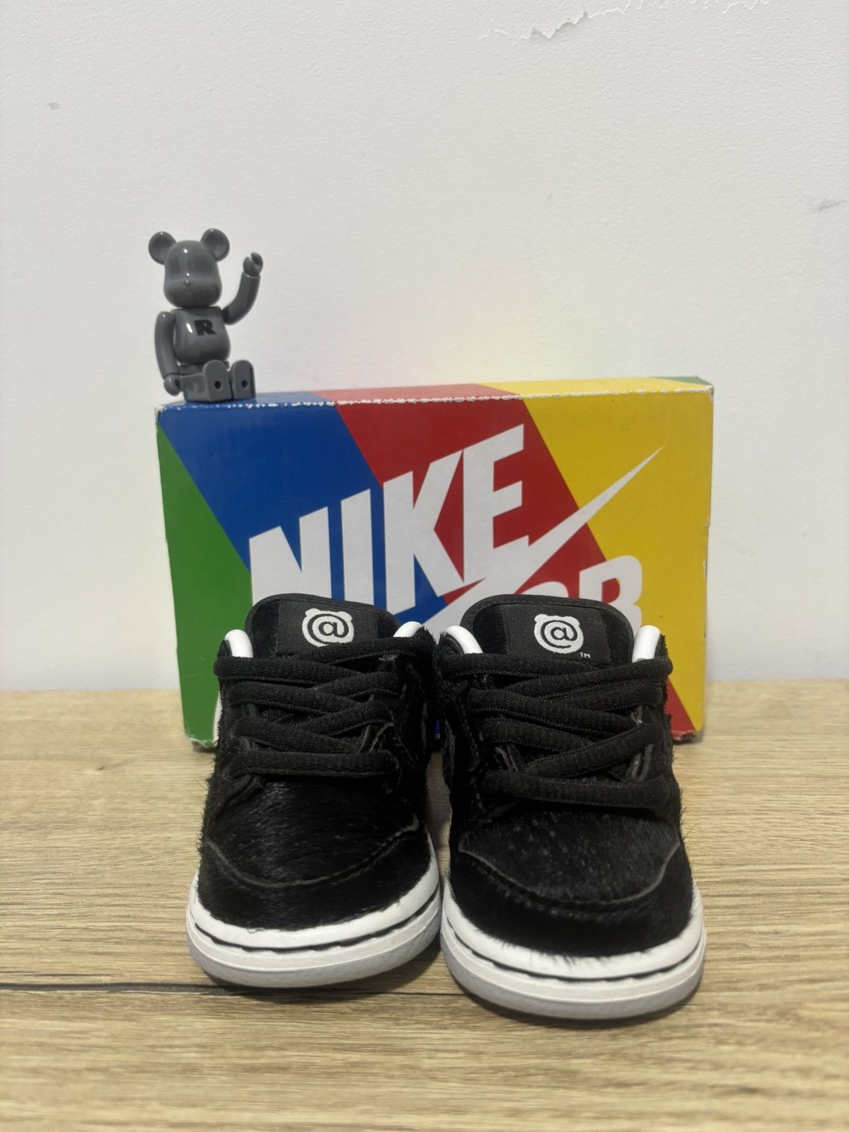 Nike SB Dunk sb medicom toy baby size 4c Size US 5 / EU 37 - 3 Thumbnail