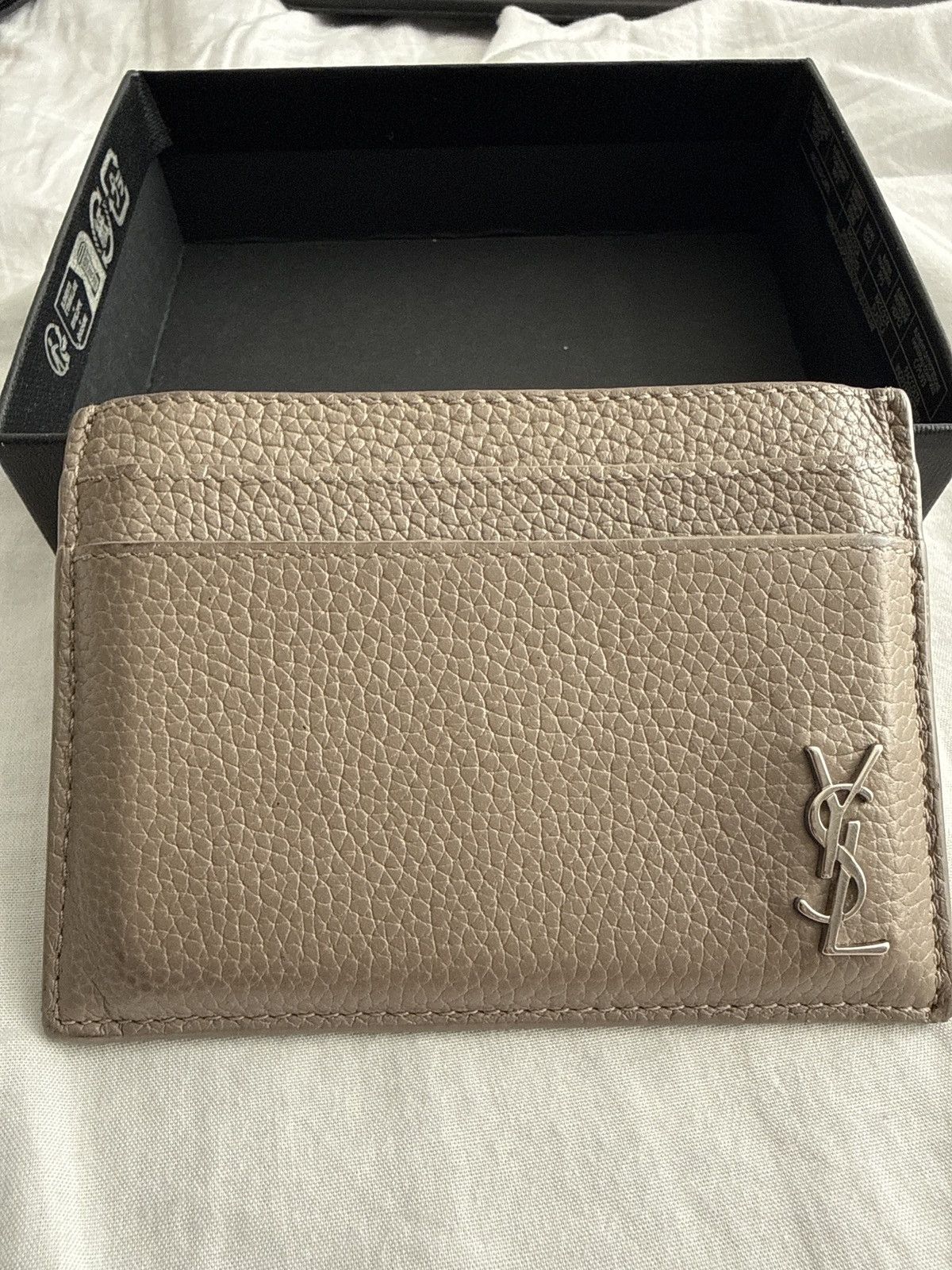 Yves Saint Laurent YSL Cassandre Card Holder Gray Brown w/ Box Size ONE SIZE - 1 Thumbnail