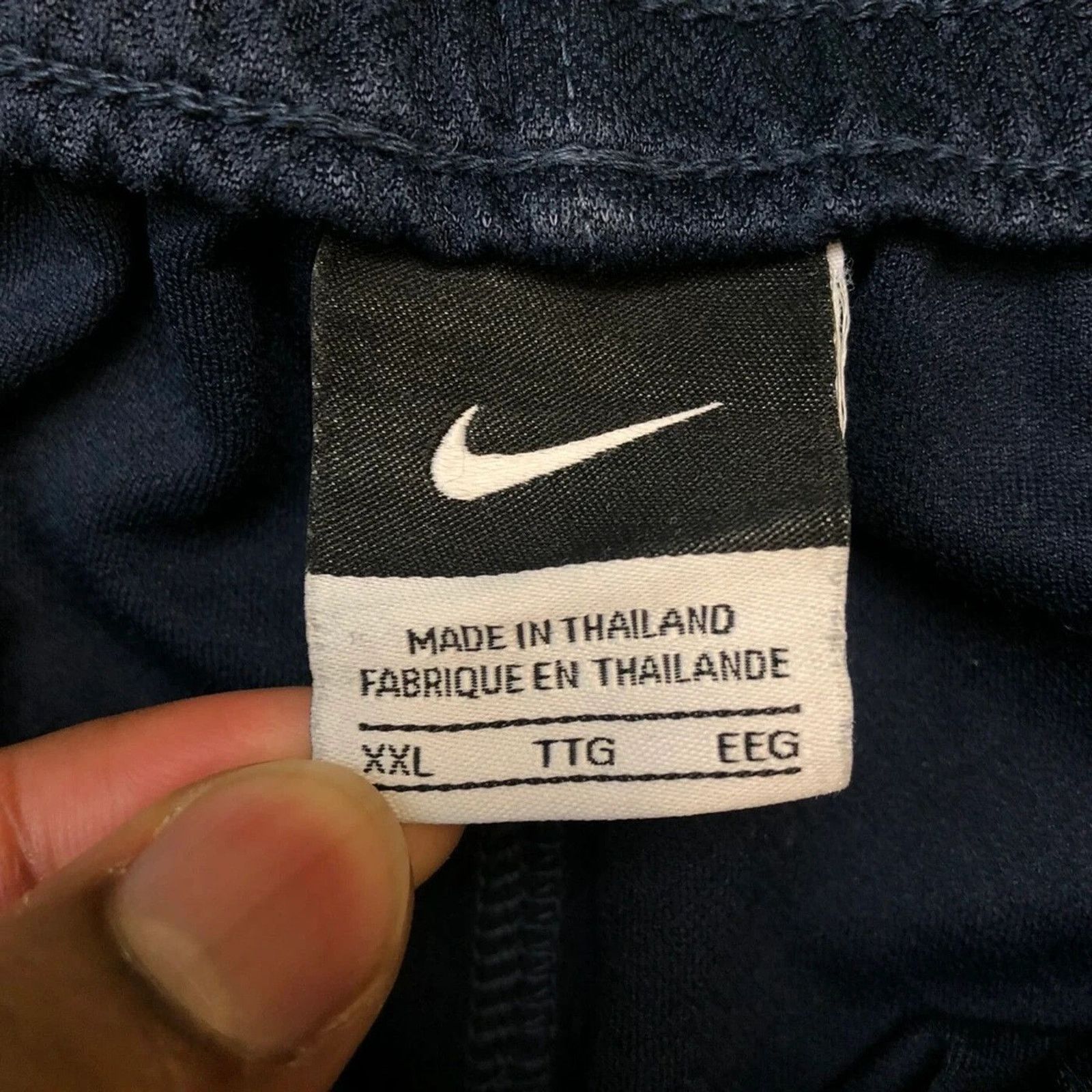 Nike × Vintage Nike Sportswear Shorts 2XL Swoosh Pocketed Athletic Pants Size US 37 - 5 Thumbnail