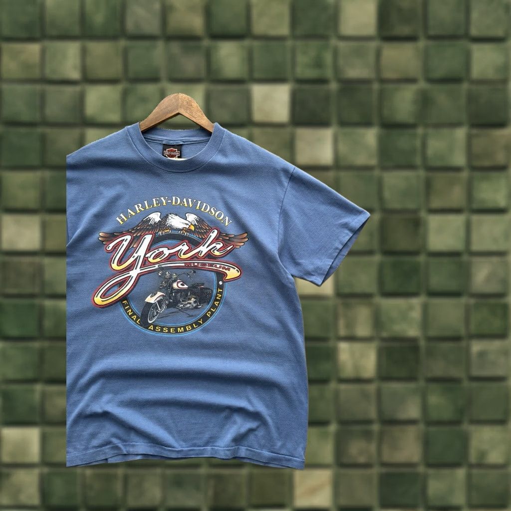 Harley Davidson VINTAGE Harley-Davidson T-Shirt Men L Blue 90s York Museum Single Stitch Logo Theme 80s 90s Biker Cartoon USA Streetwear Merch 3d Emblem Size US L / EU 52-54 / 3 - 1 Thumbnail